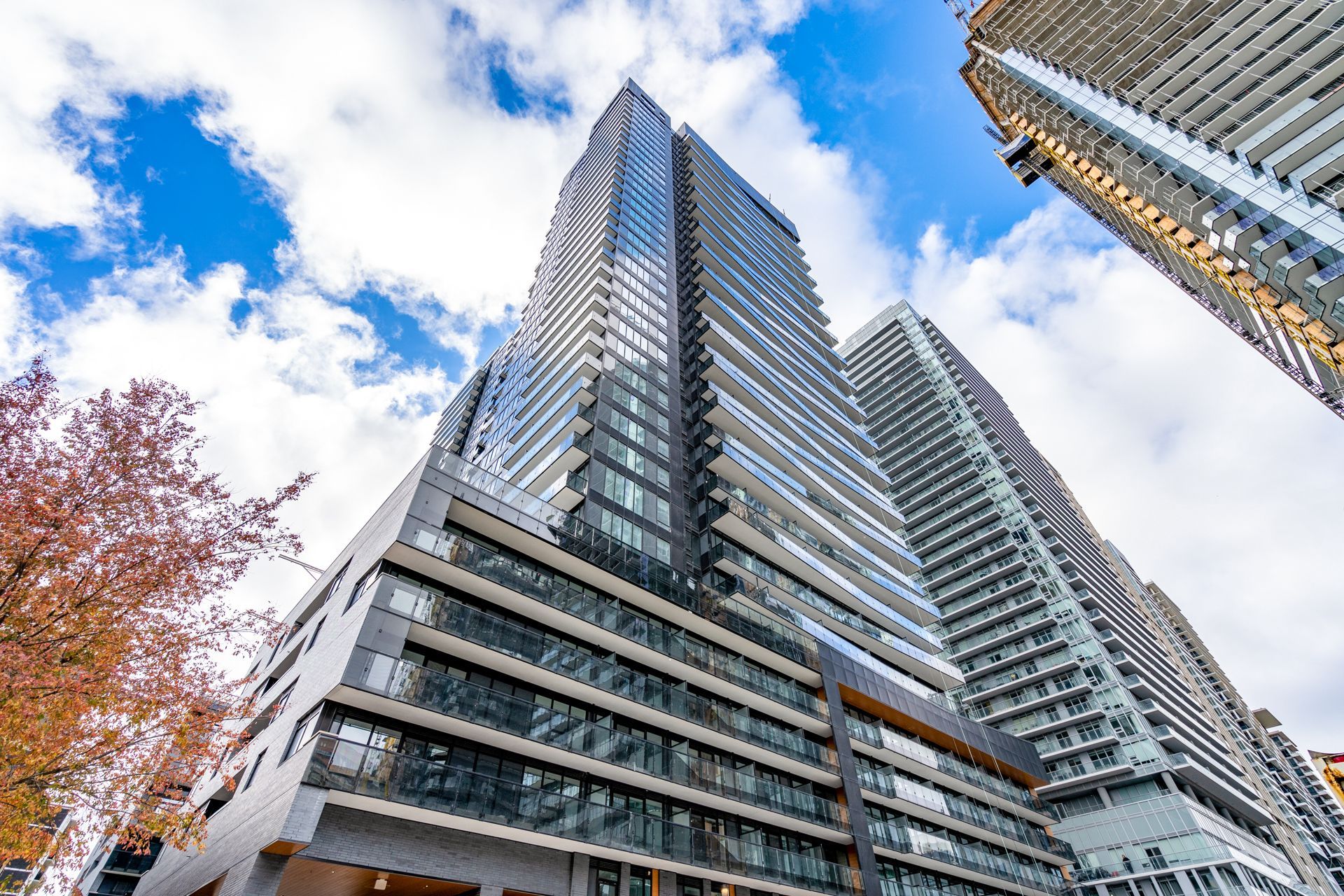117 Broadway Avenue 407, Toronto, On M4p 1v3
