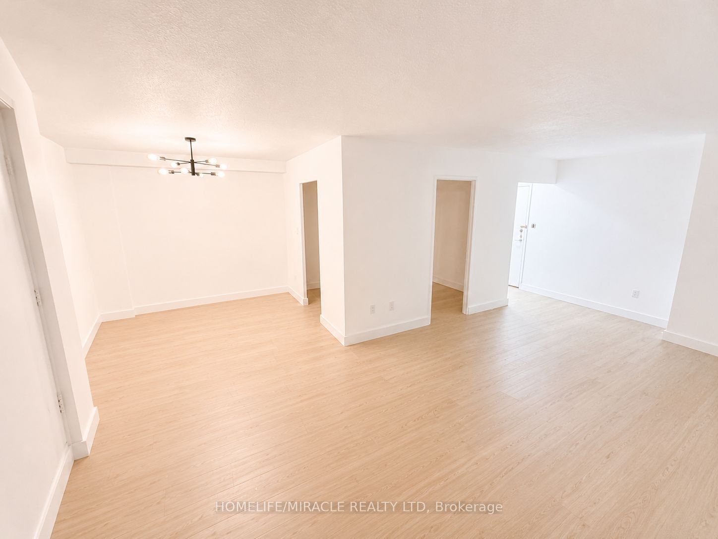 5 Shady Golf Way 416, Toronto, On M3c 3a5