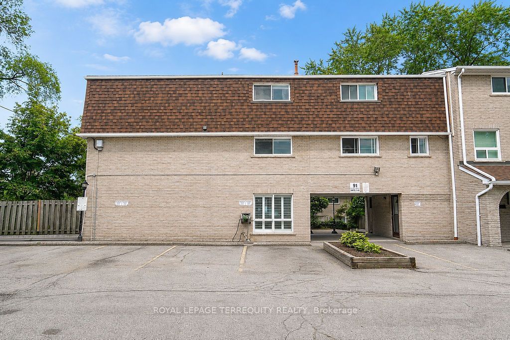 91 Rameau Drive 7, Toronto, On M2h 1t6