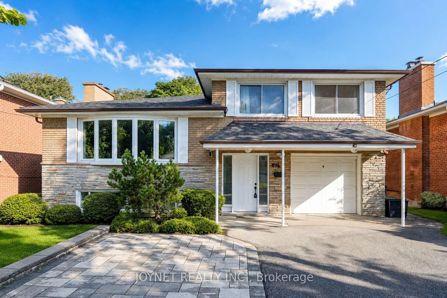 42 Brucedale Crescent, Toronto, On M2k 2c7