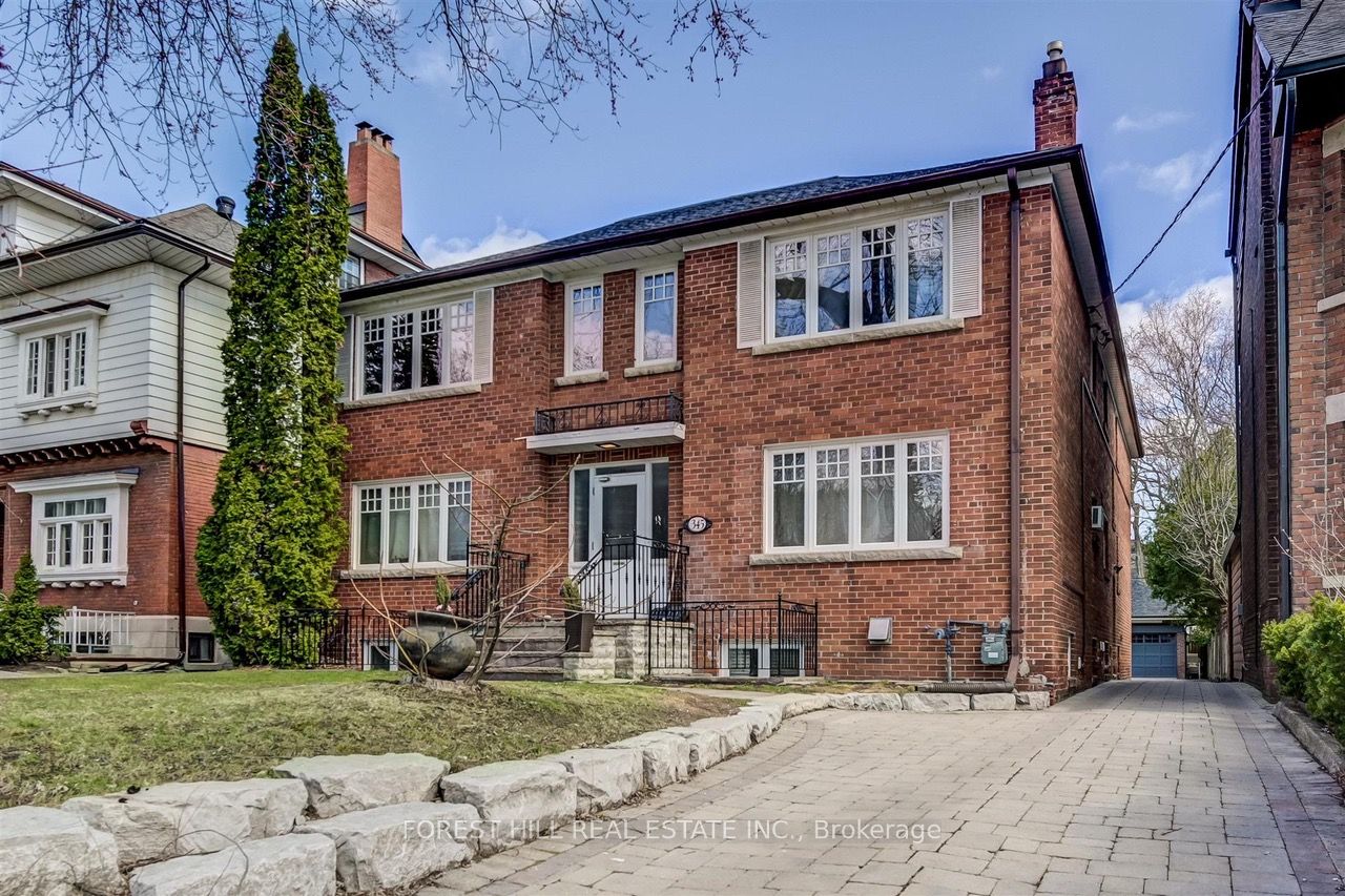 345 Walmer Road 4, Toronto, On M5r 2y3
