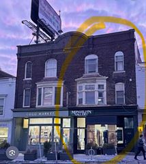 1066 Yonge Street, Toronto, On M4w 2l4