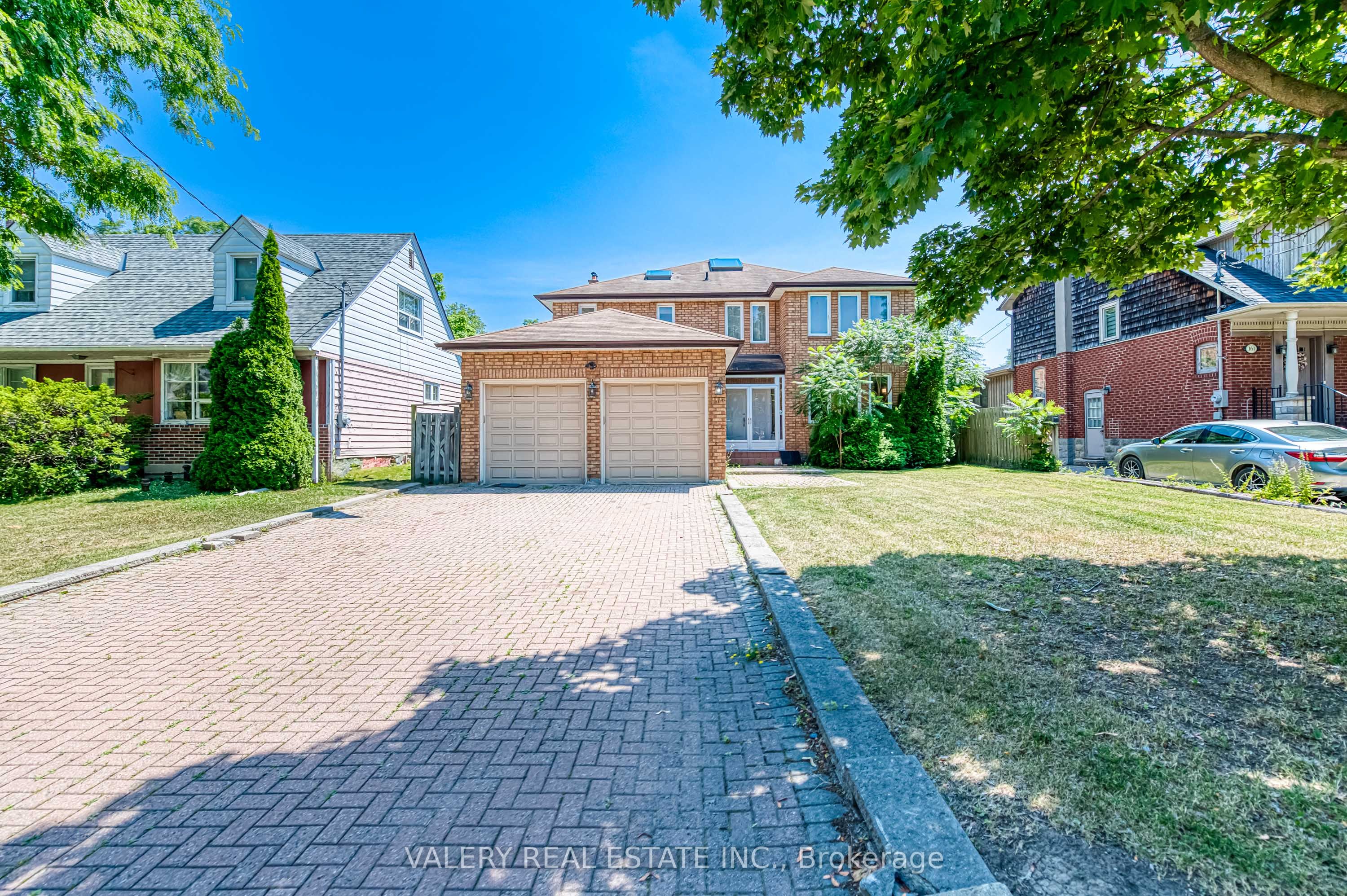 163 Holmes Avenue, Toronto, On M2n 4m7