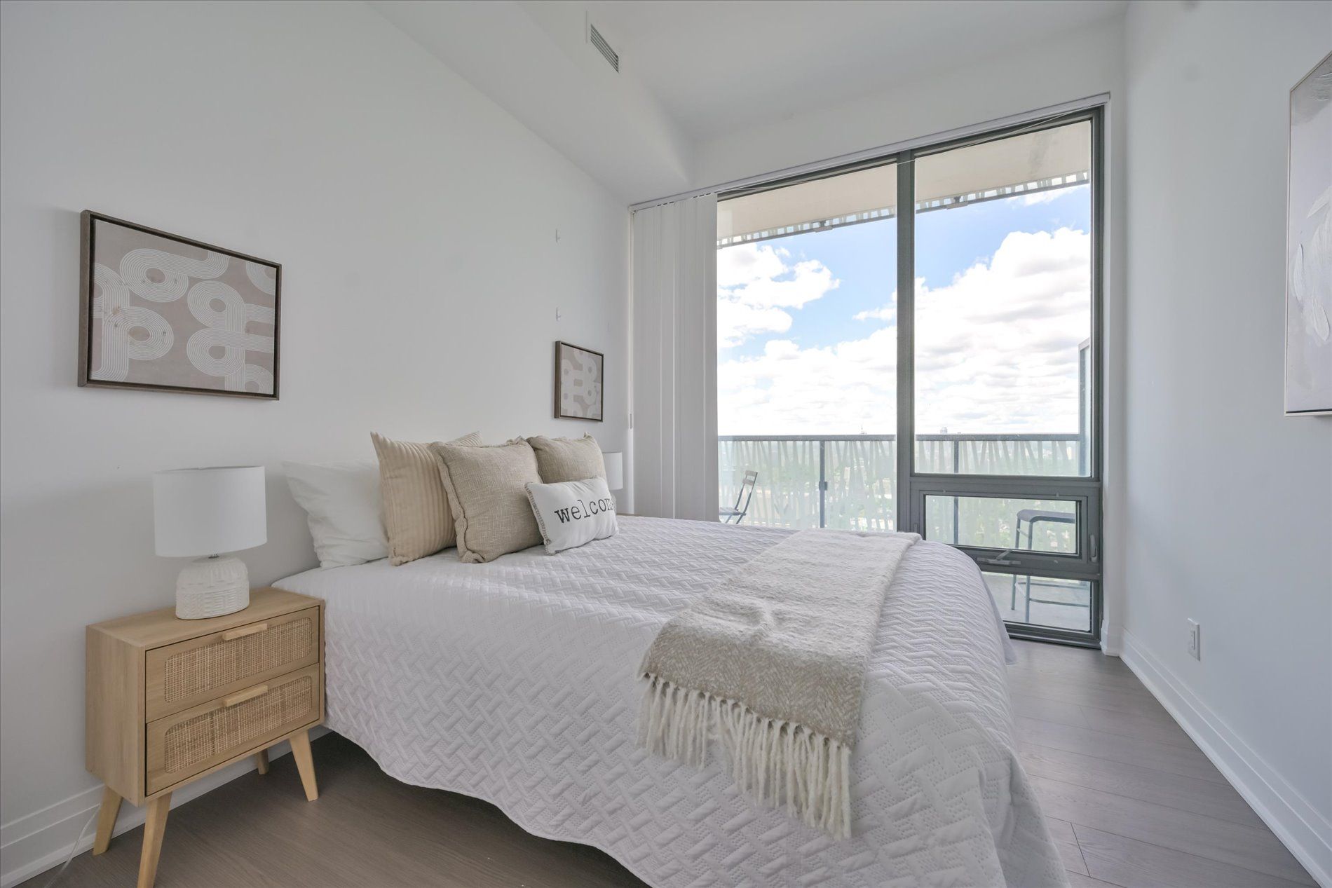 50 Charles Street E Lph4706, Toronto, On M4y 0c3