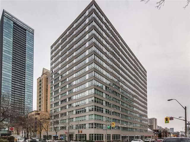 71 Charles Street E Ph1605, Toronto, On M4y 2t3