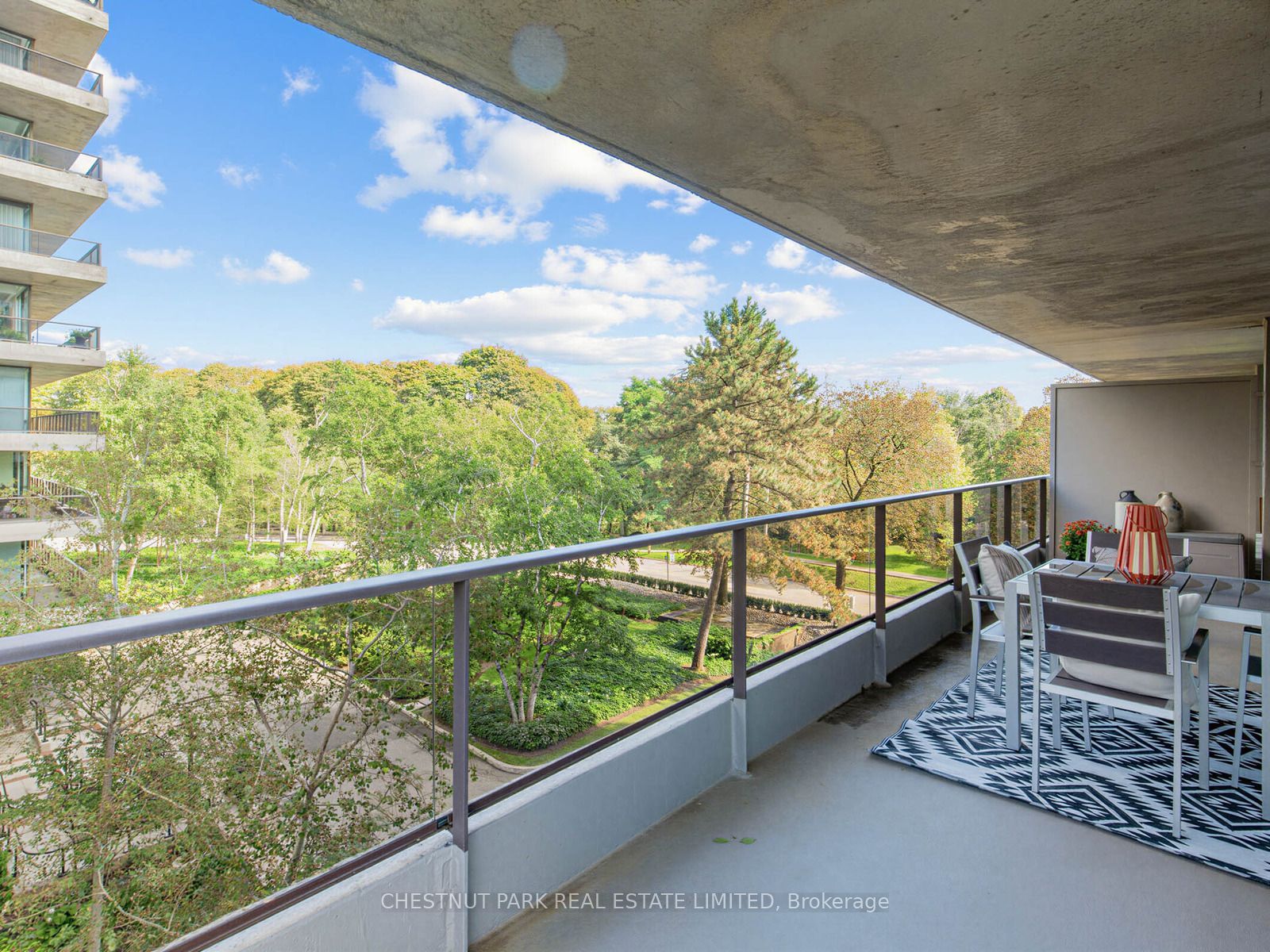 10 Avoca Avenue 401, Toronto, On M4t 2b7