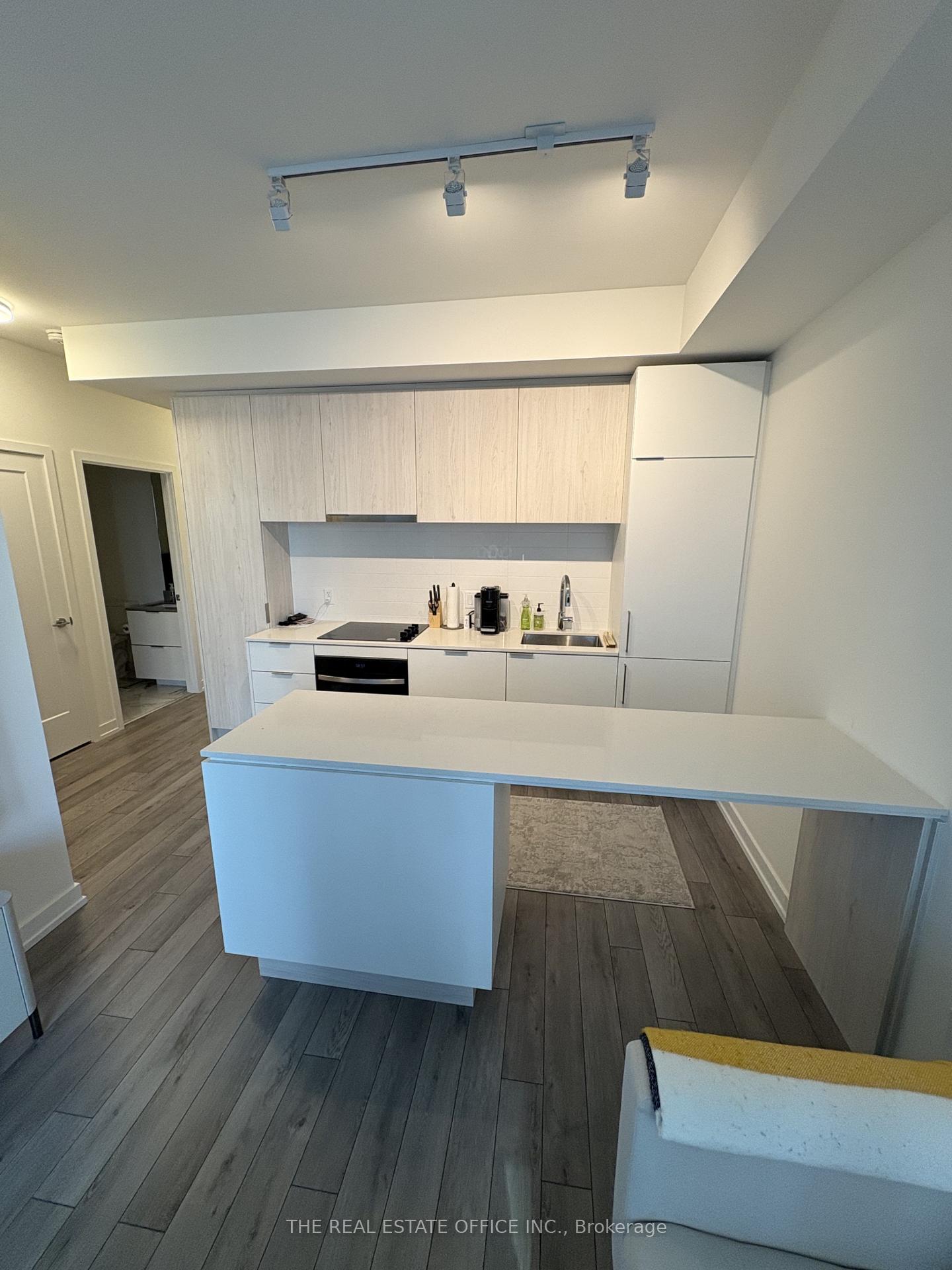 89 Church Street 3301, Toronto, On M5c 0b7