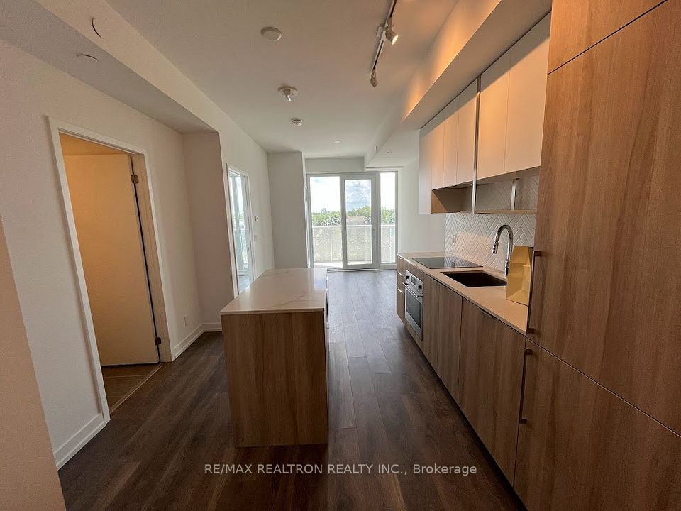 15 Holmes Avenue 509, Toronto, On M2n 0l4