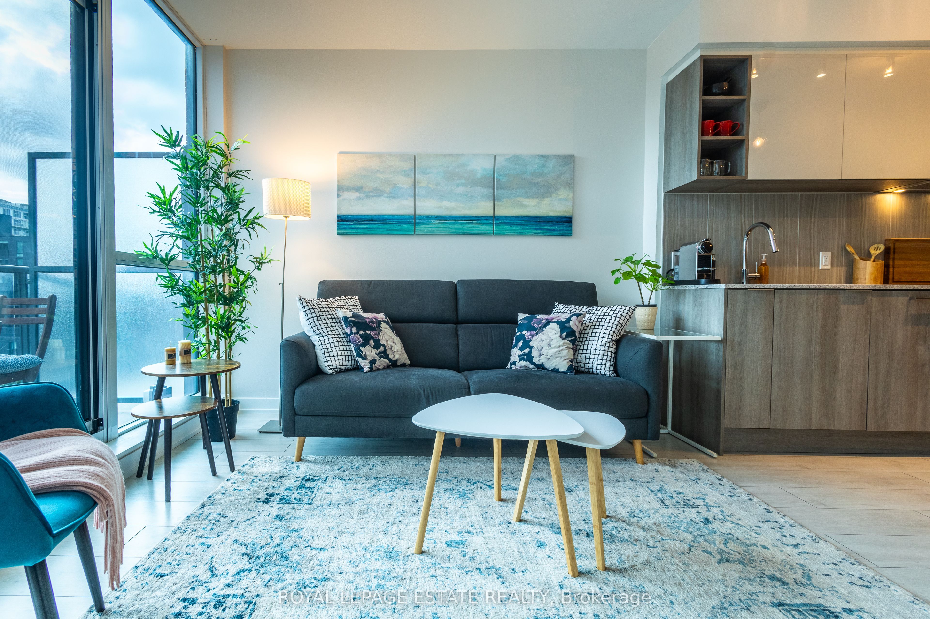 31 Tippett Road 657, Toronto, On M3h 0c8