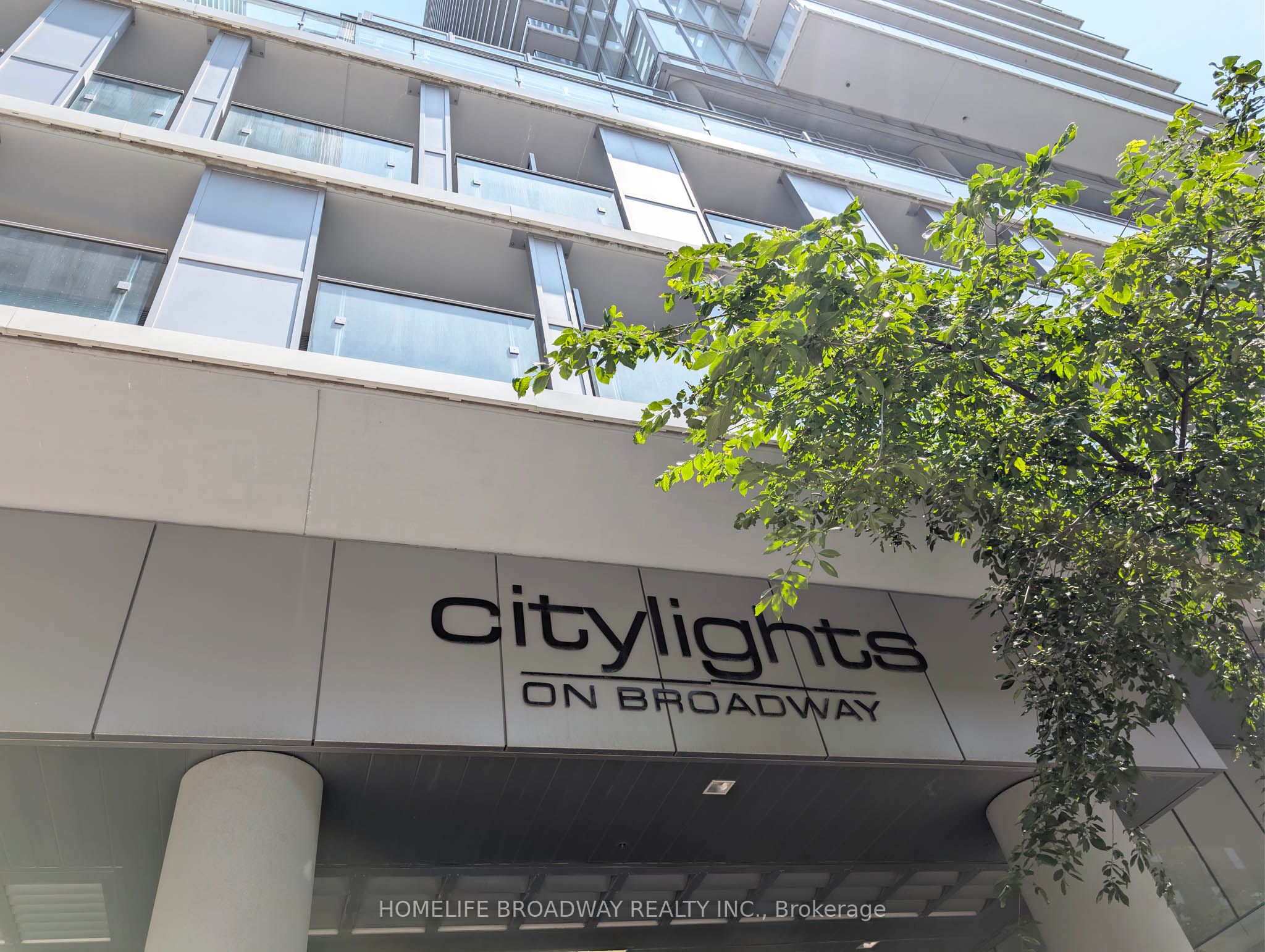 195 Redpath Avenue 1916, Toronto, On M4p 0e4