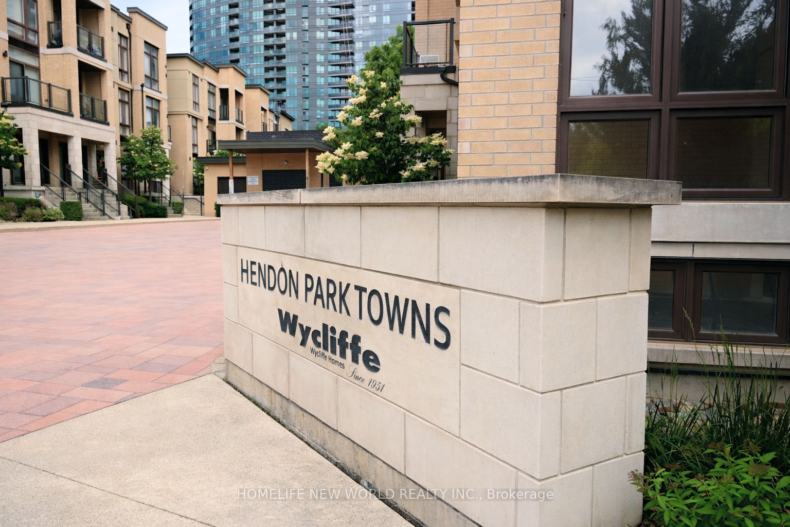 19 Eldora Avenue 45, Toronto, On M2m 1r3