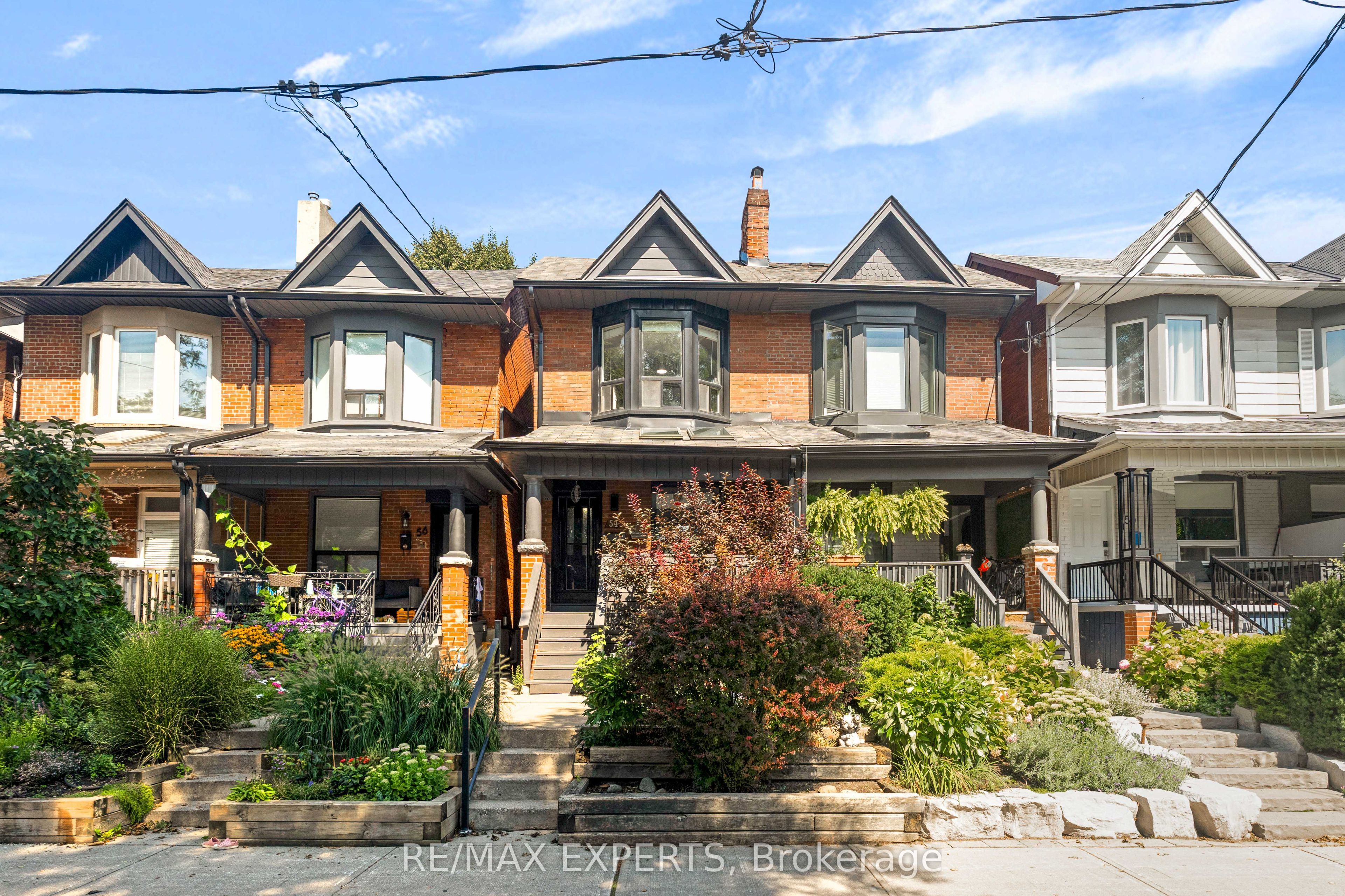 54 Marchmount Road, Toronto, On M6g 2a9
