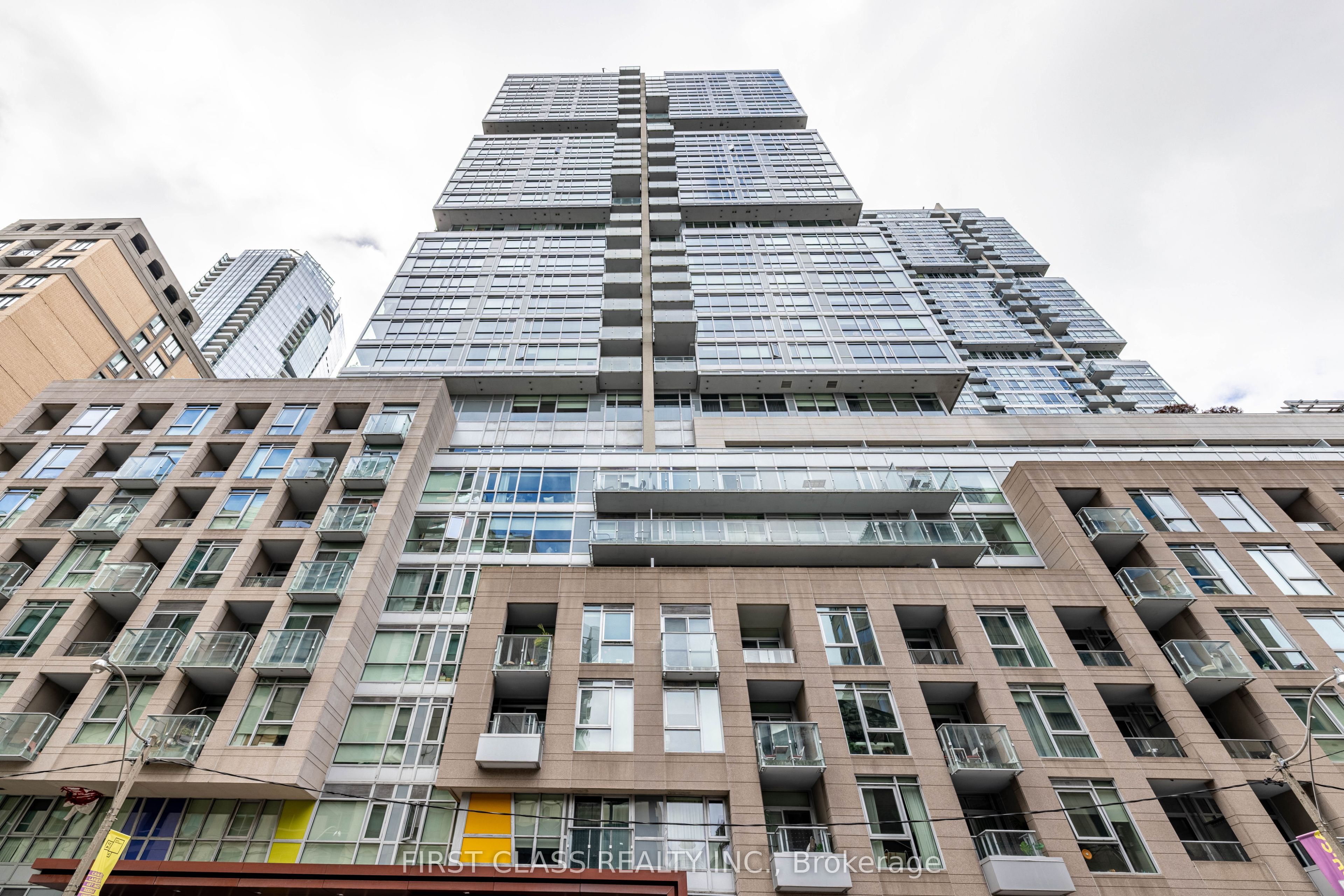 199 Richmond St W Street 1105, Toronto, On M5v 0h4