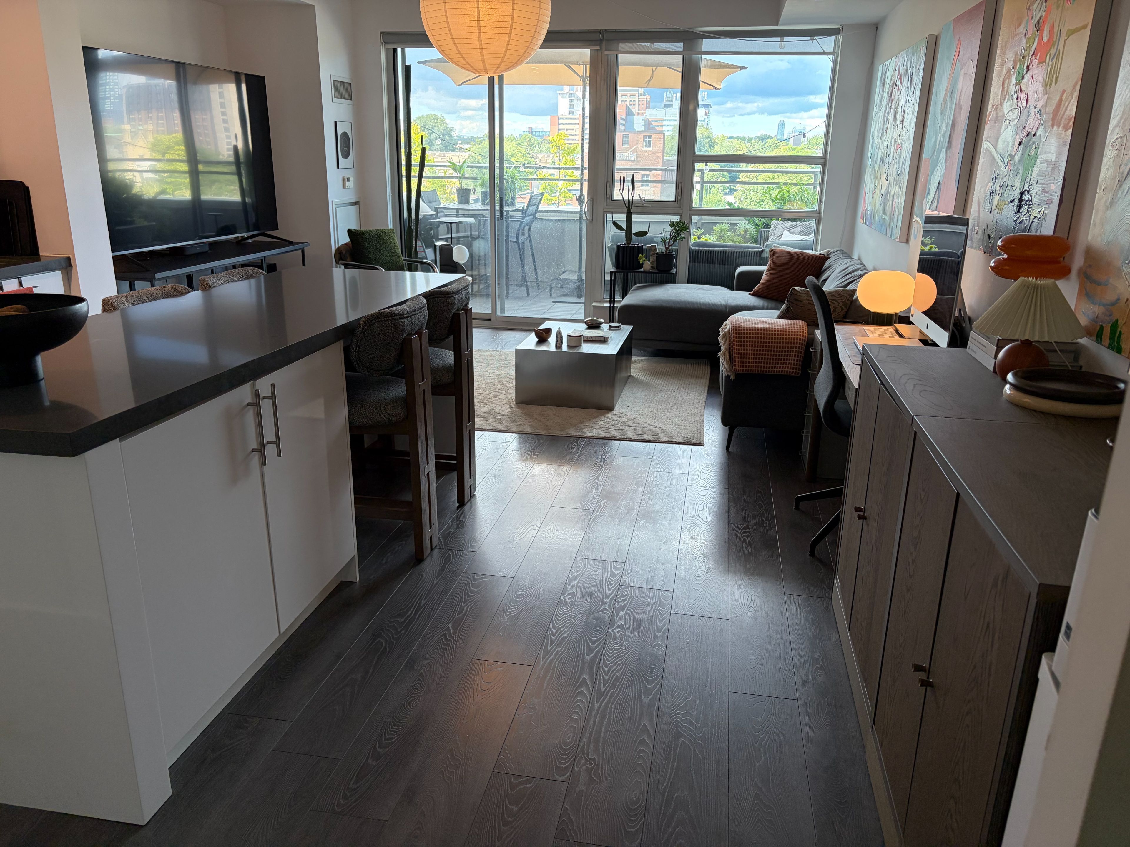 156 Portland Street 405, Toronto, On M5v 0g1