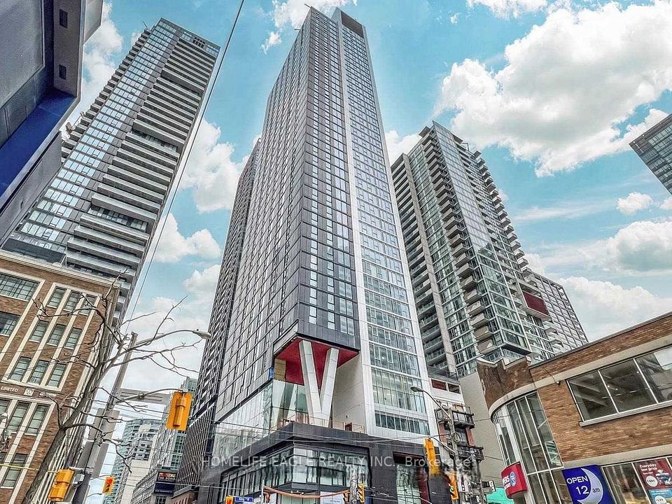 357 King Street W 1108, Toronto, On M5v 0s7