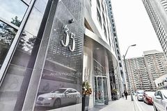 35 Balmuto Street 1009, Toronto, On M4y 0a3