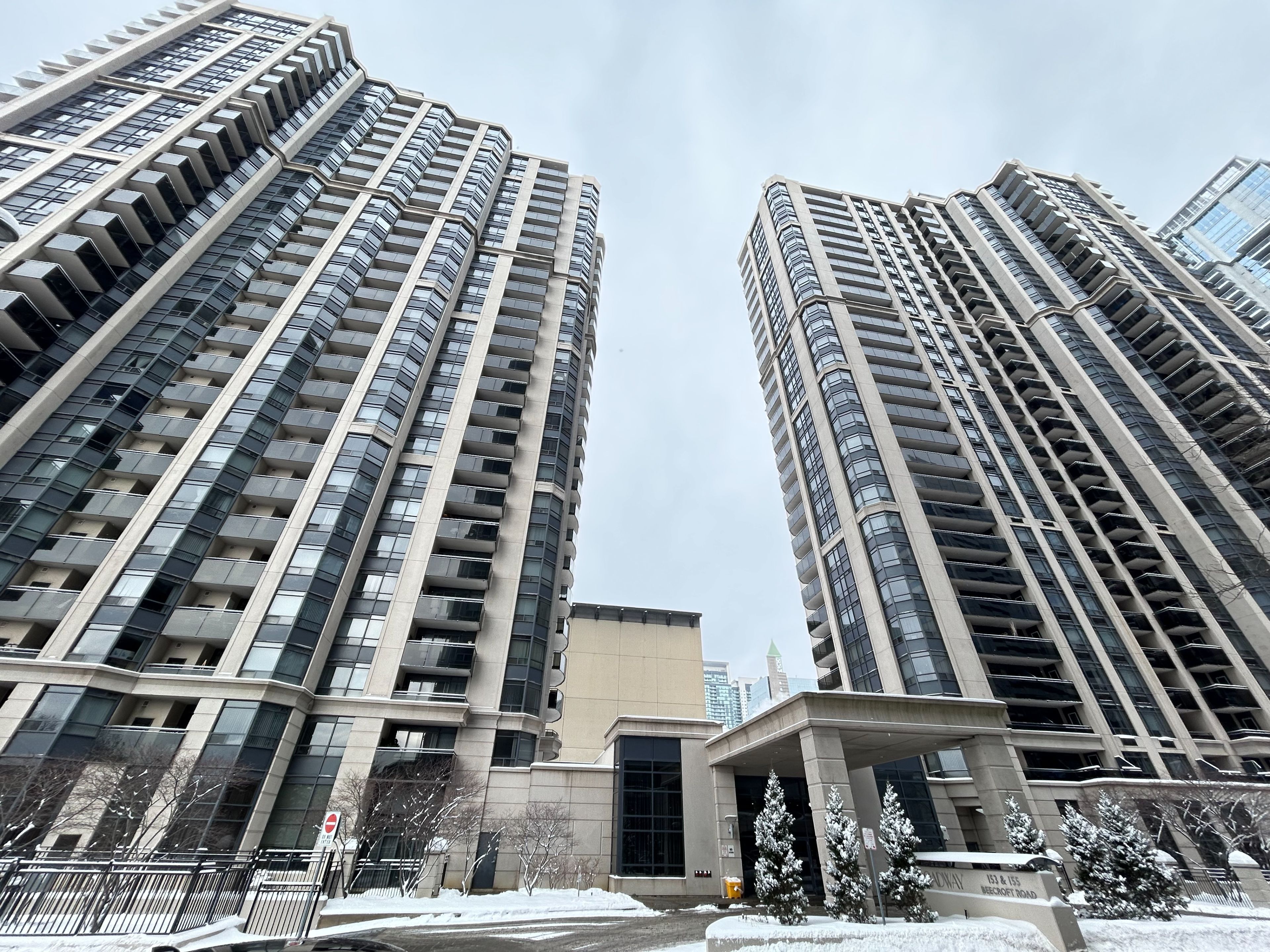 155 Beecroft Road 2102, Toronto, On M2n 7c6
