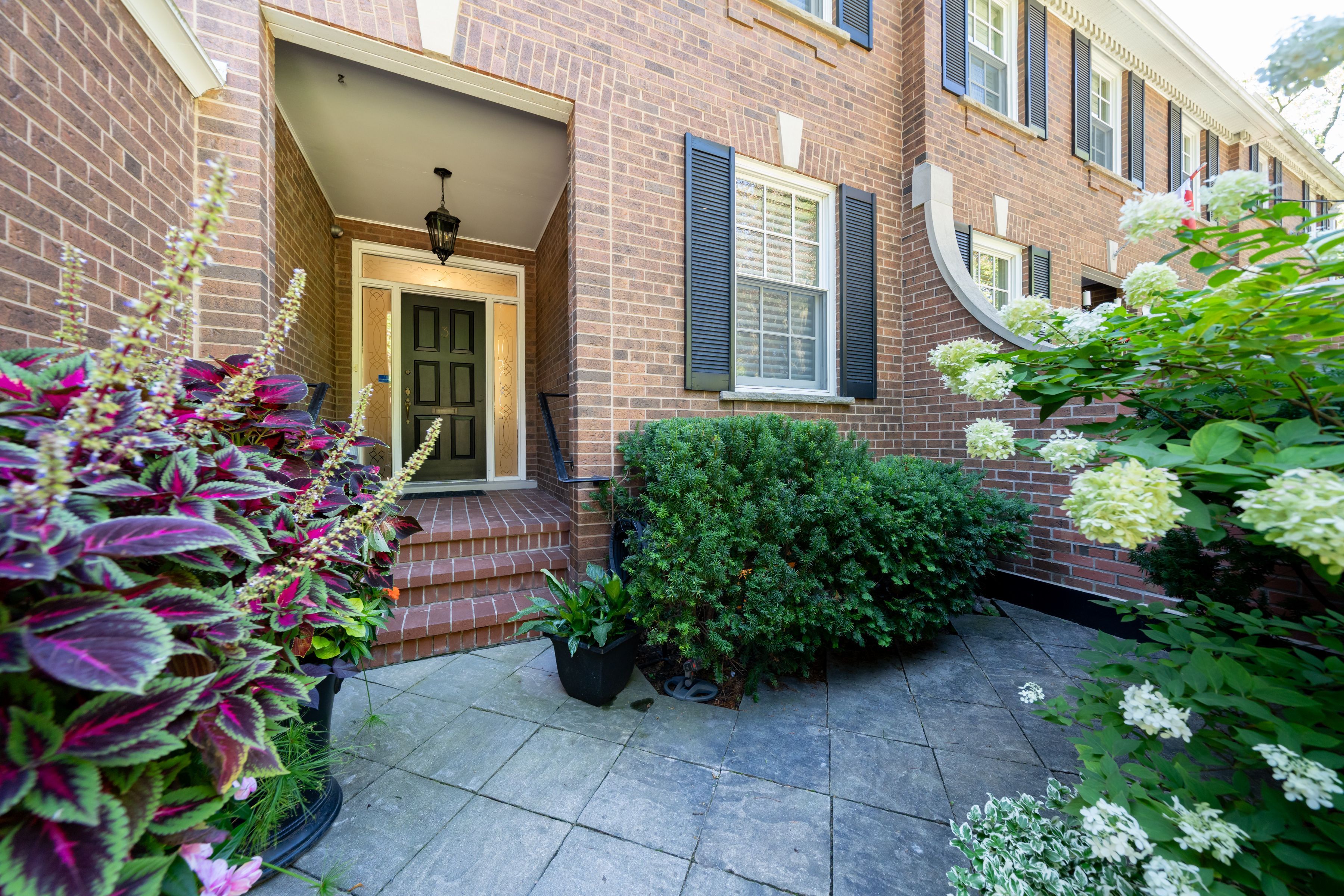 3 Castle Frank Road, Toronto, On M4w 2z3