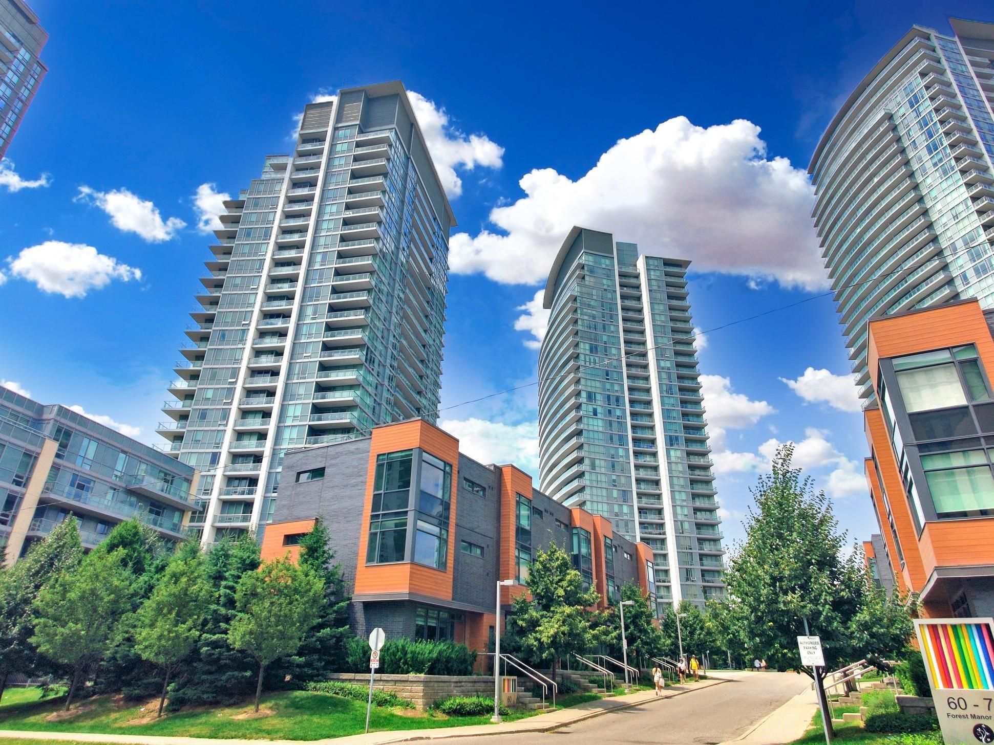 66 Forest Manor Road 1204, Toronto, On M2j 1m6
