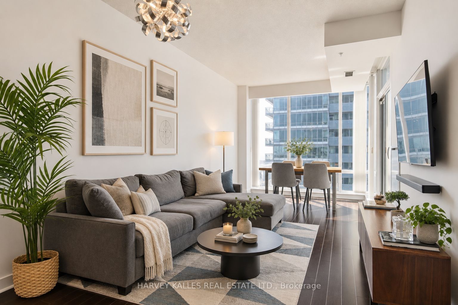 295 Adelaide Street W 4208, Toronto, On M5v 0l4