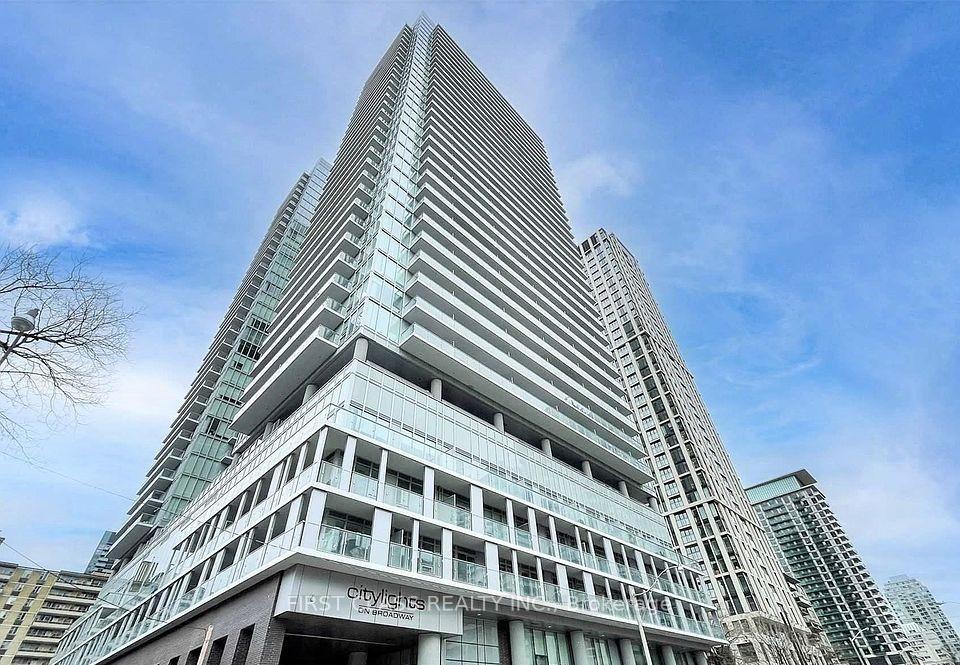 195 Redpath Avenue 3306, Toronto, On M4p 0e4