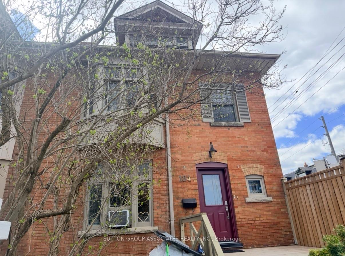 184 Madison Avenue Upper, Toronto, On M5r 2s5