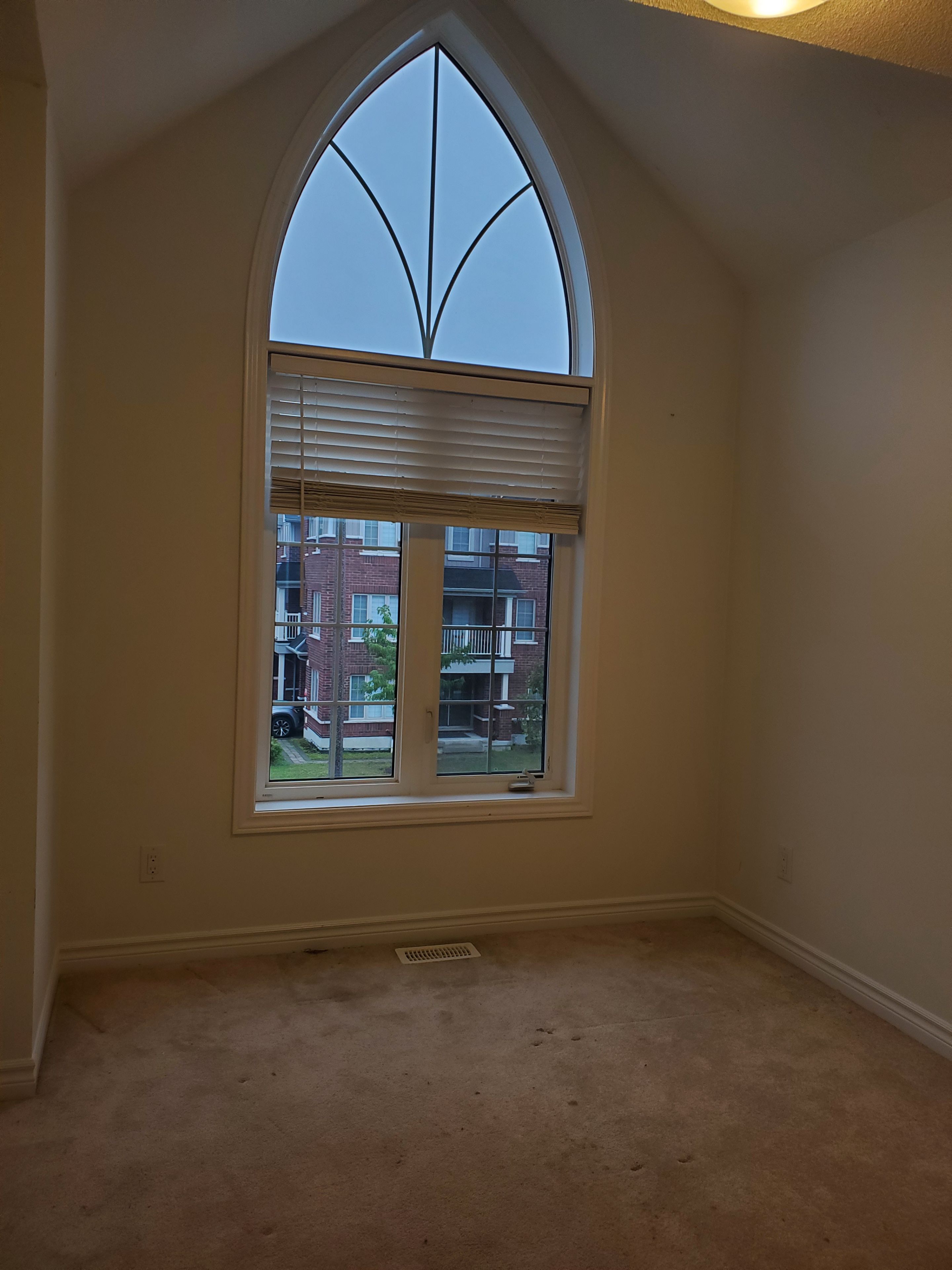 5858 Yonge Street #2505, Toronto, On M2m 3t3