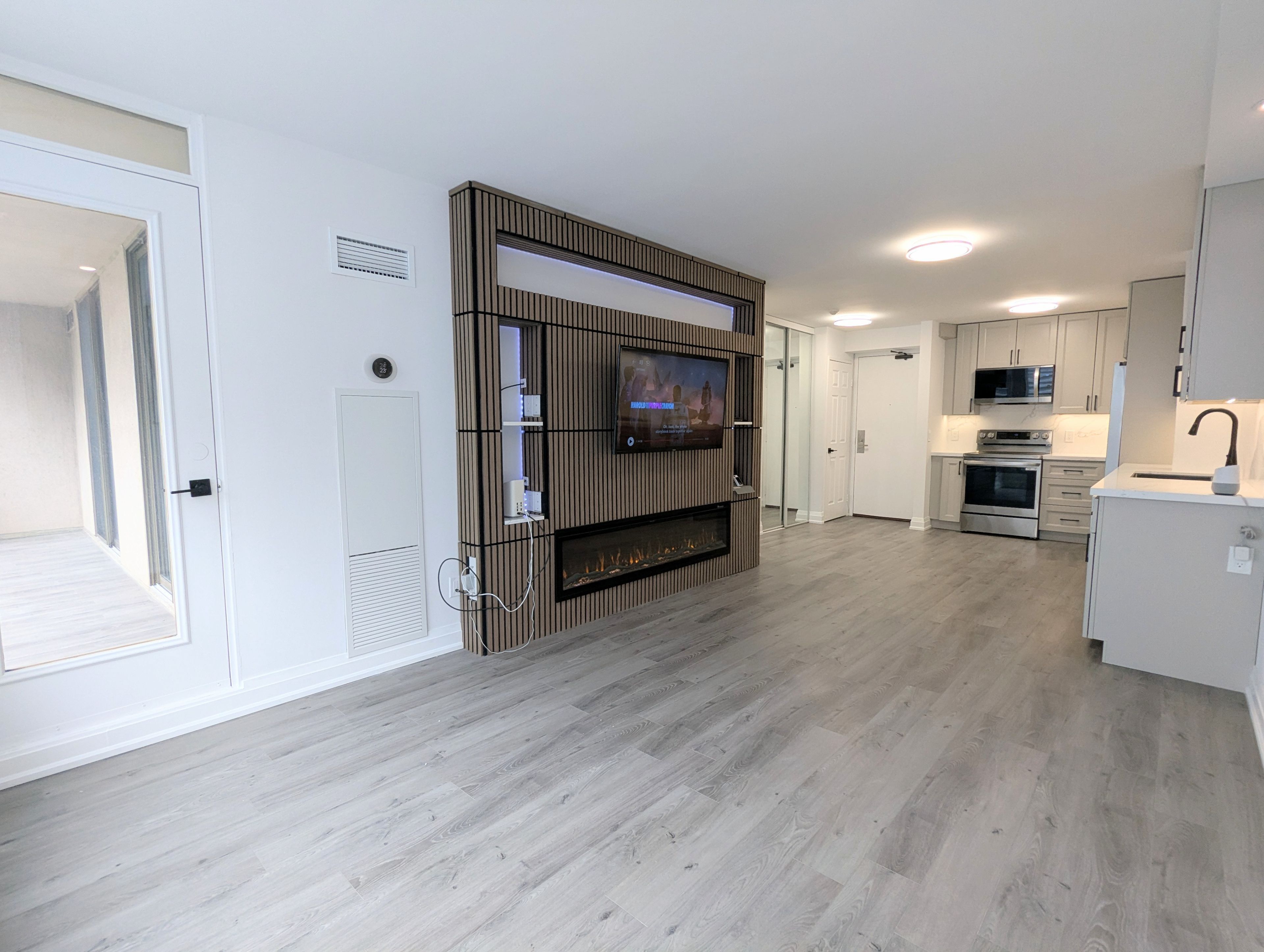256 Doris Avenue 1603, Toronto, On M2n 6x8