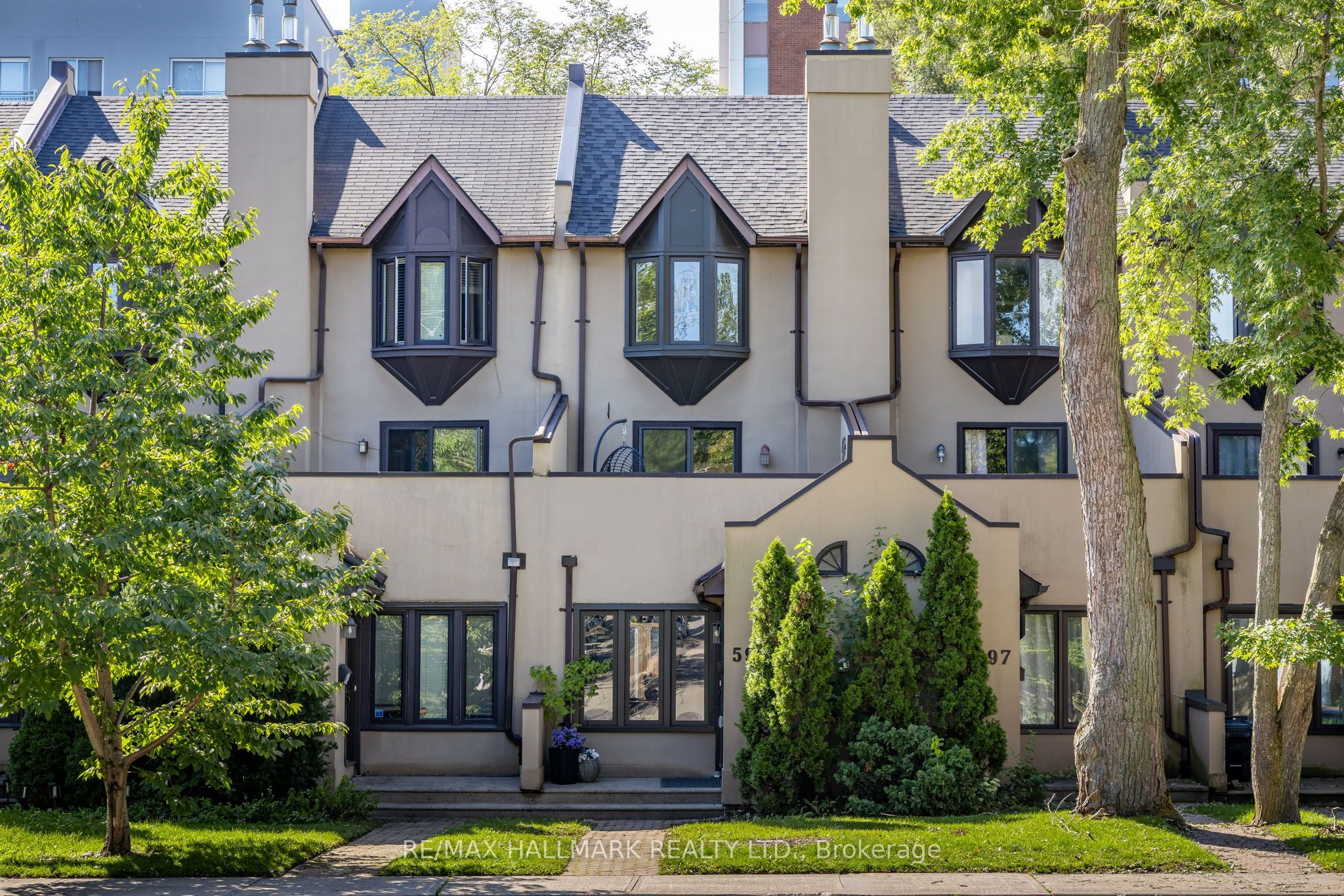 599 Roehampton Avenue, Toronto, On M4p 1s7