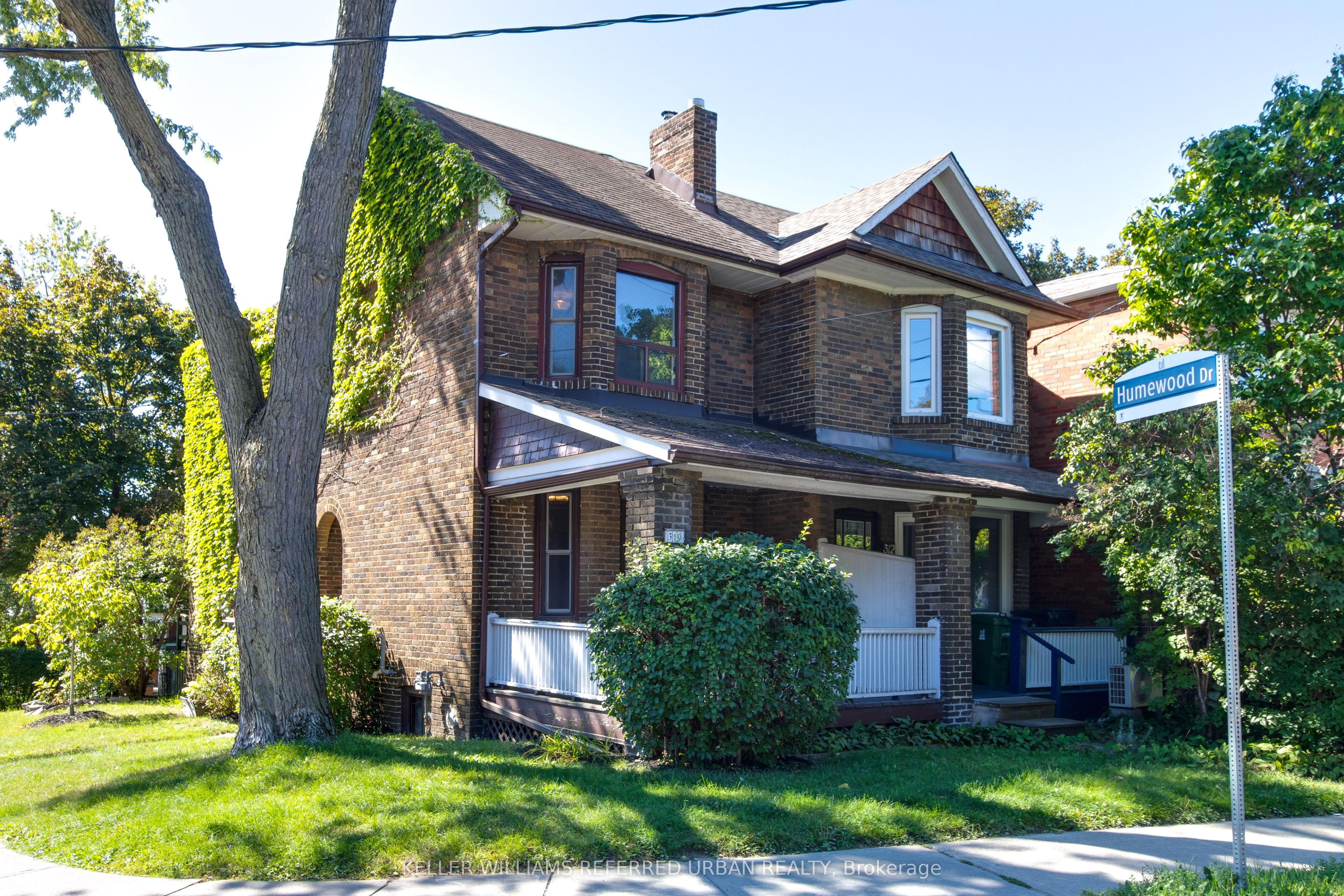 310 Vaughan Road, Toronto, On M6c 2n6