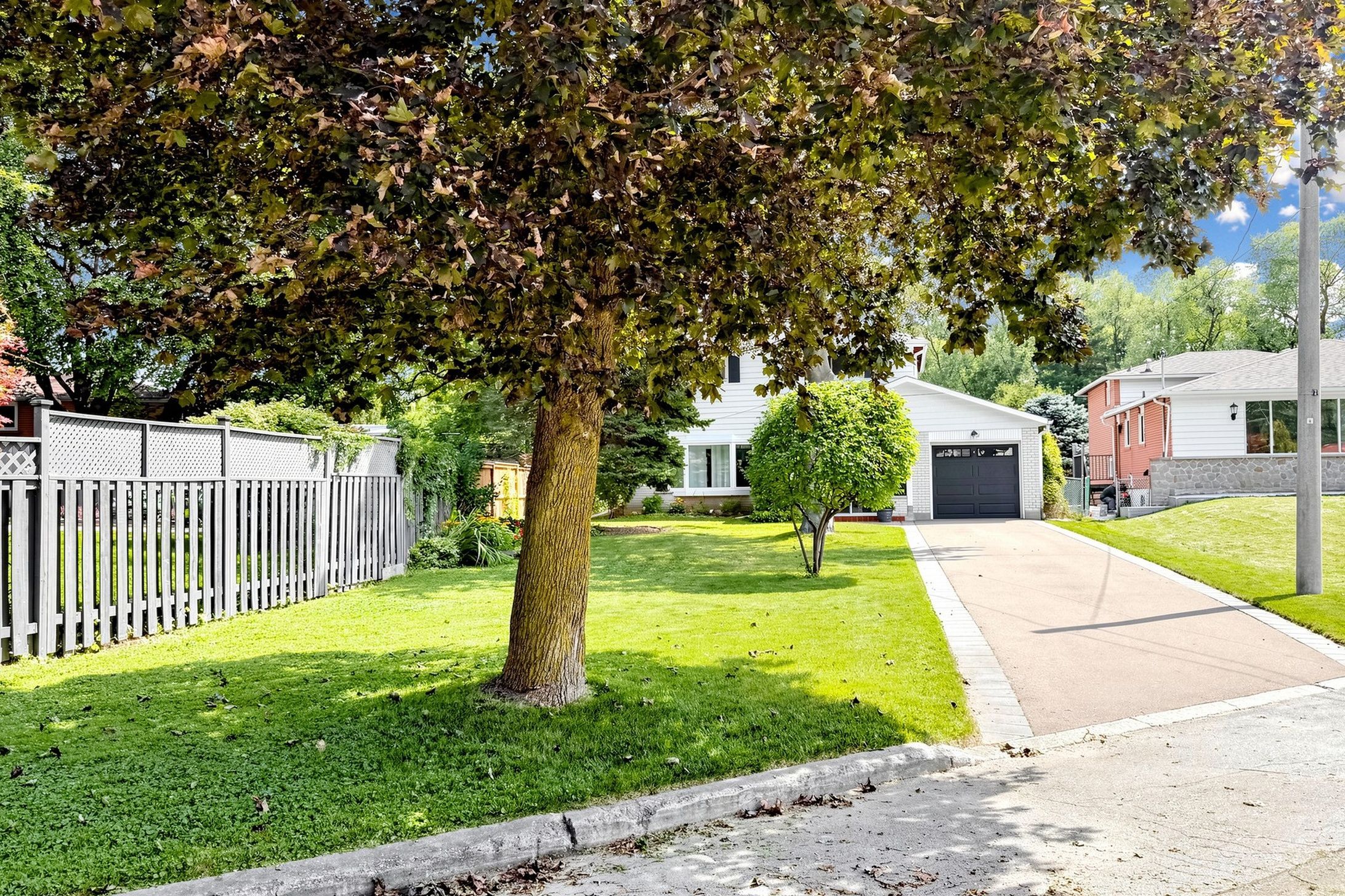 7 Longhope Place, Toronto, On M2j 1y1