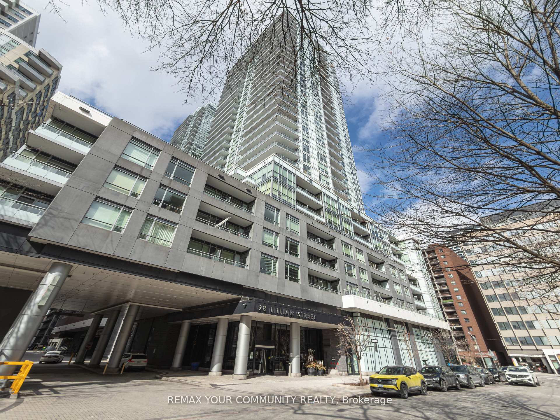 98 Lillian Street 724, Toronto, On M4p 2y3