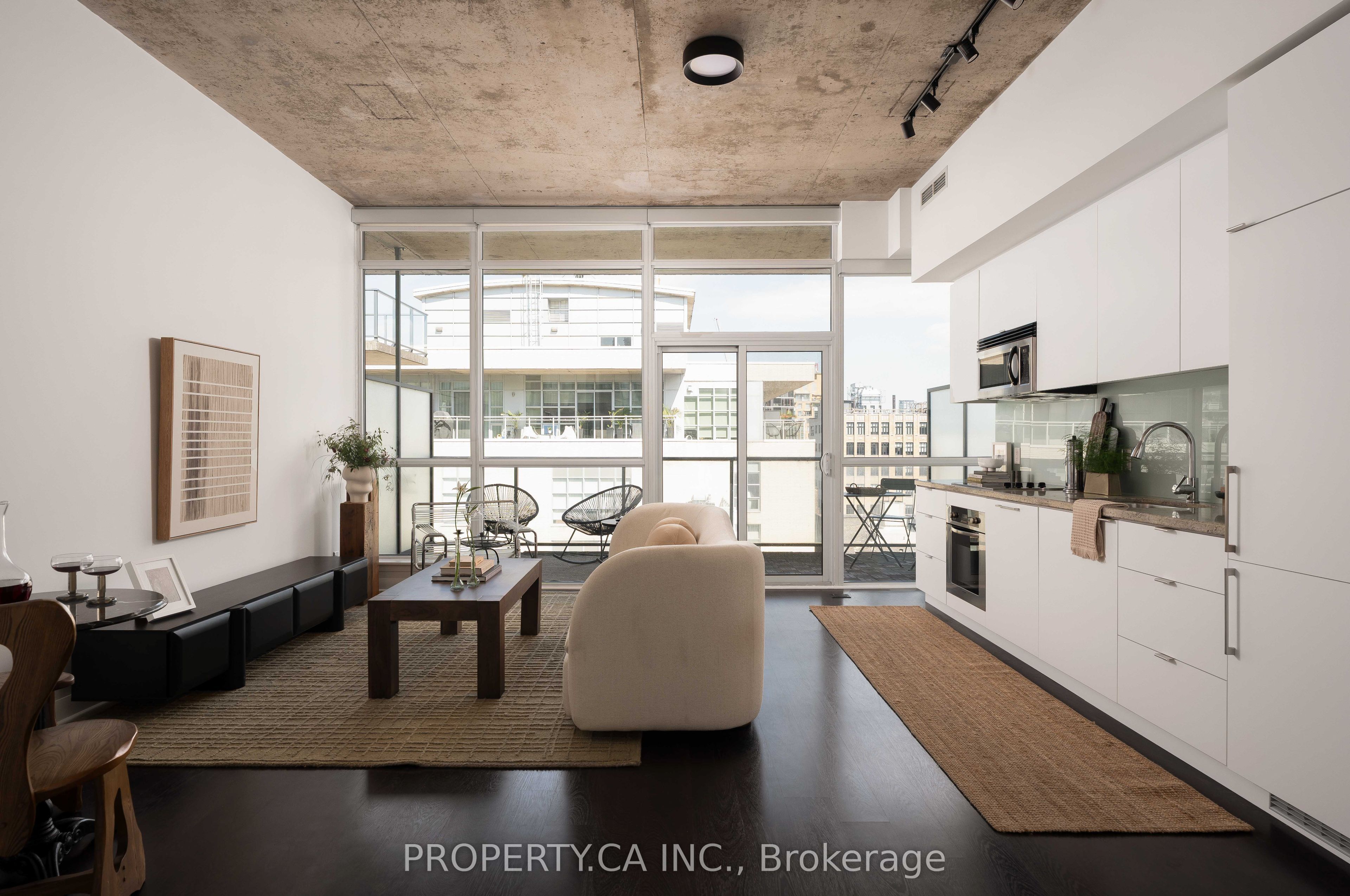 478 King Street 1103, Toronto, On M5v 0a8