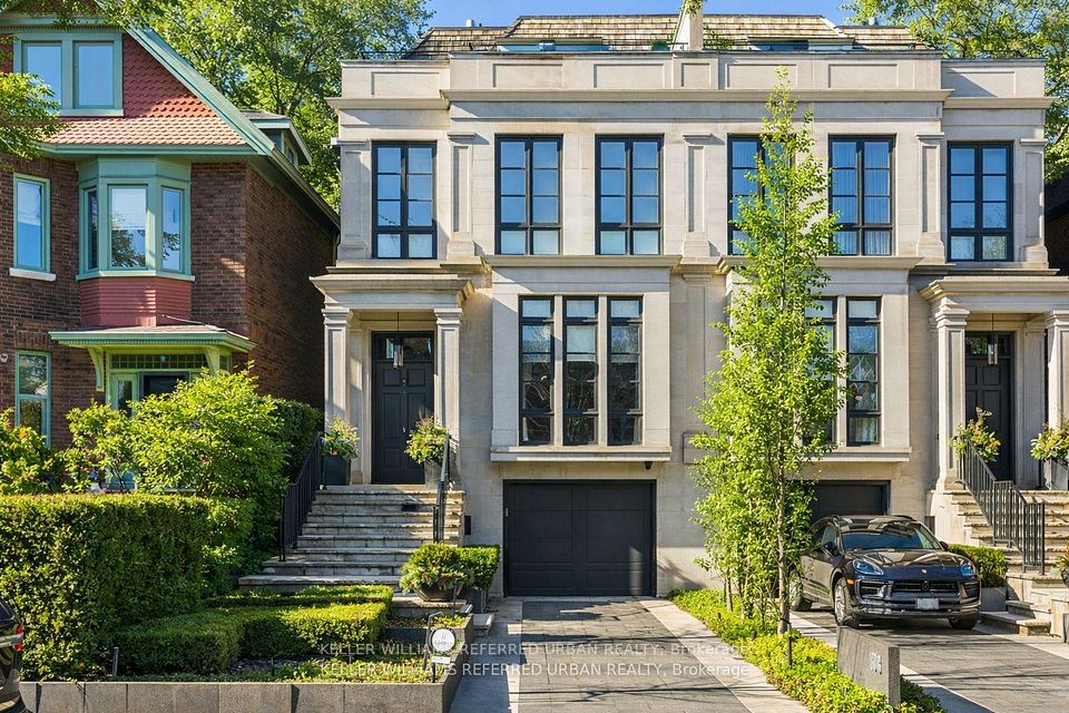 130 B Farnham Avenue, Toronto, On M4v 1h4