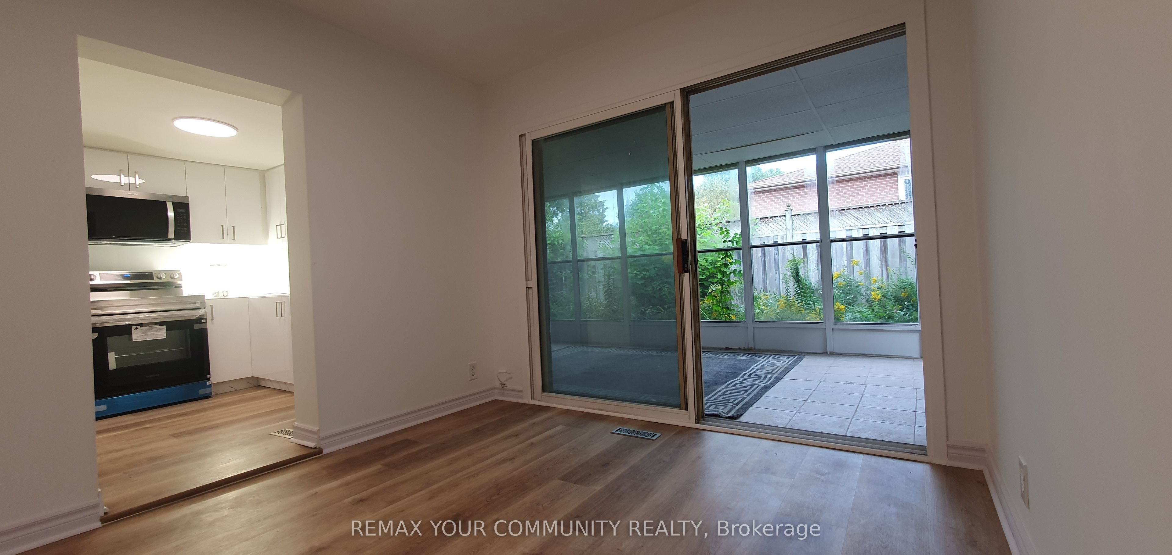 2 Lisburn Crescent, Toronto, On M2j 2z5