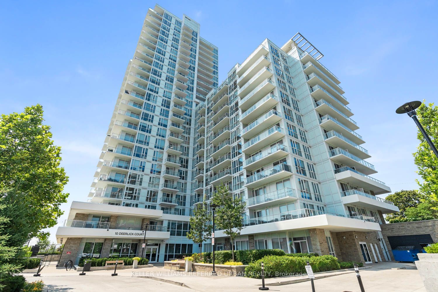 10 Deerlick Court 2005, Toronto, On M3a 0a7