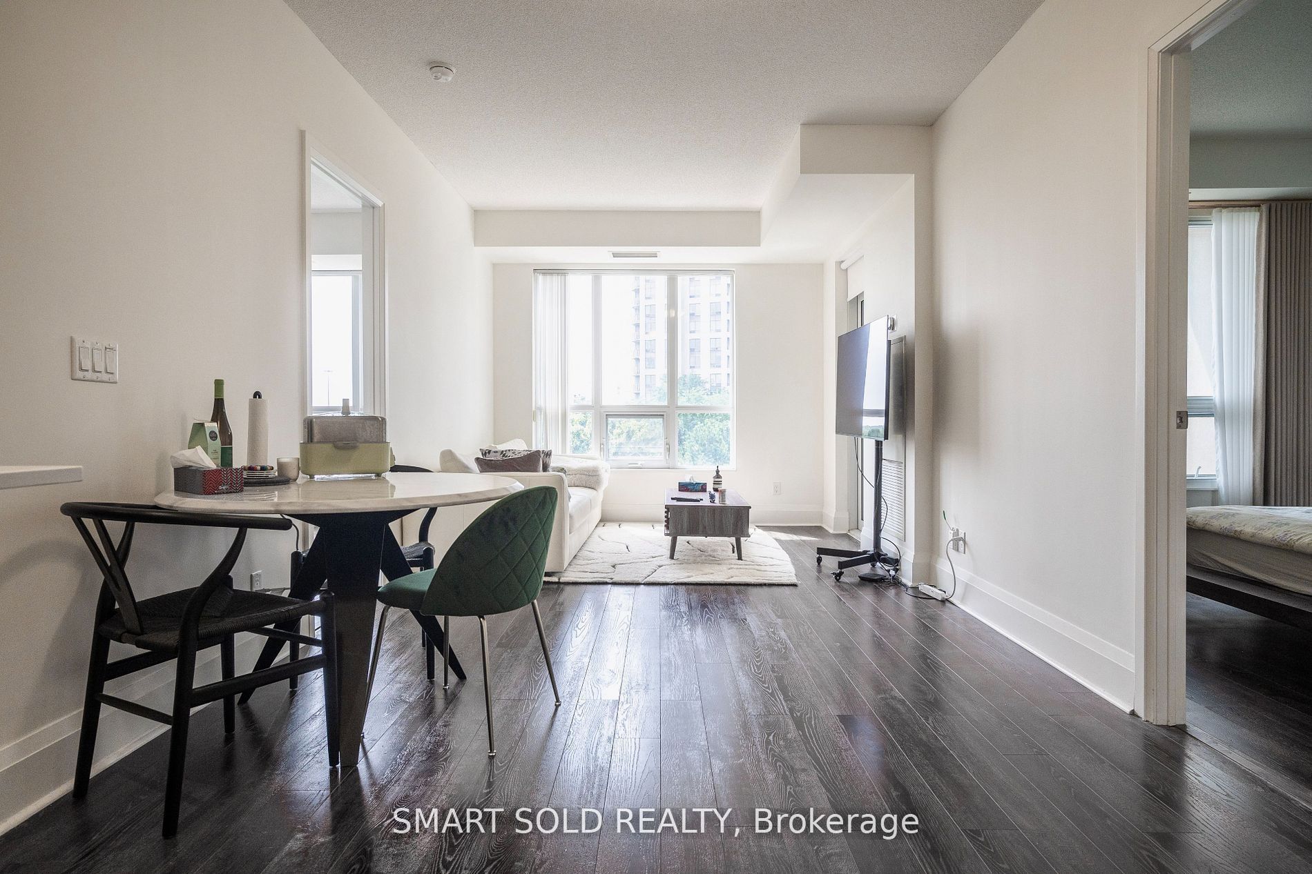100 Harrison Garden Boulevard 502, Toronto, On M2n 0c2