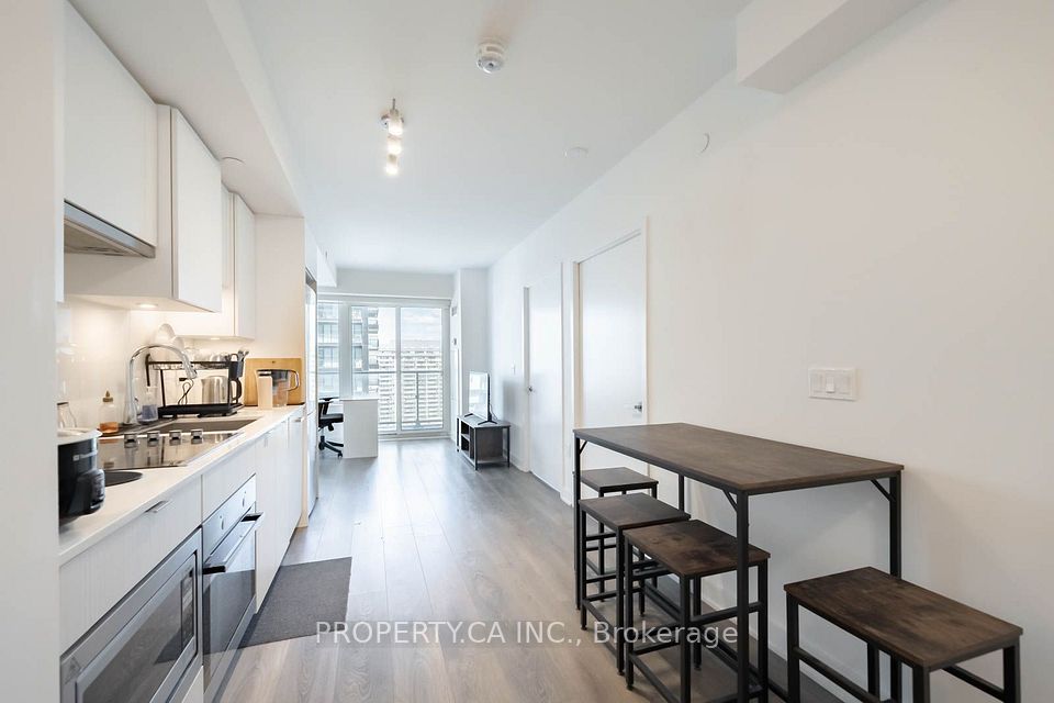 99 Broadway Avenue 2612, Toronto, On M4p 0e3