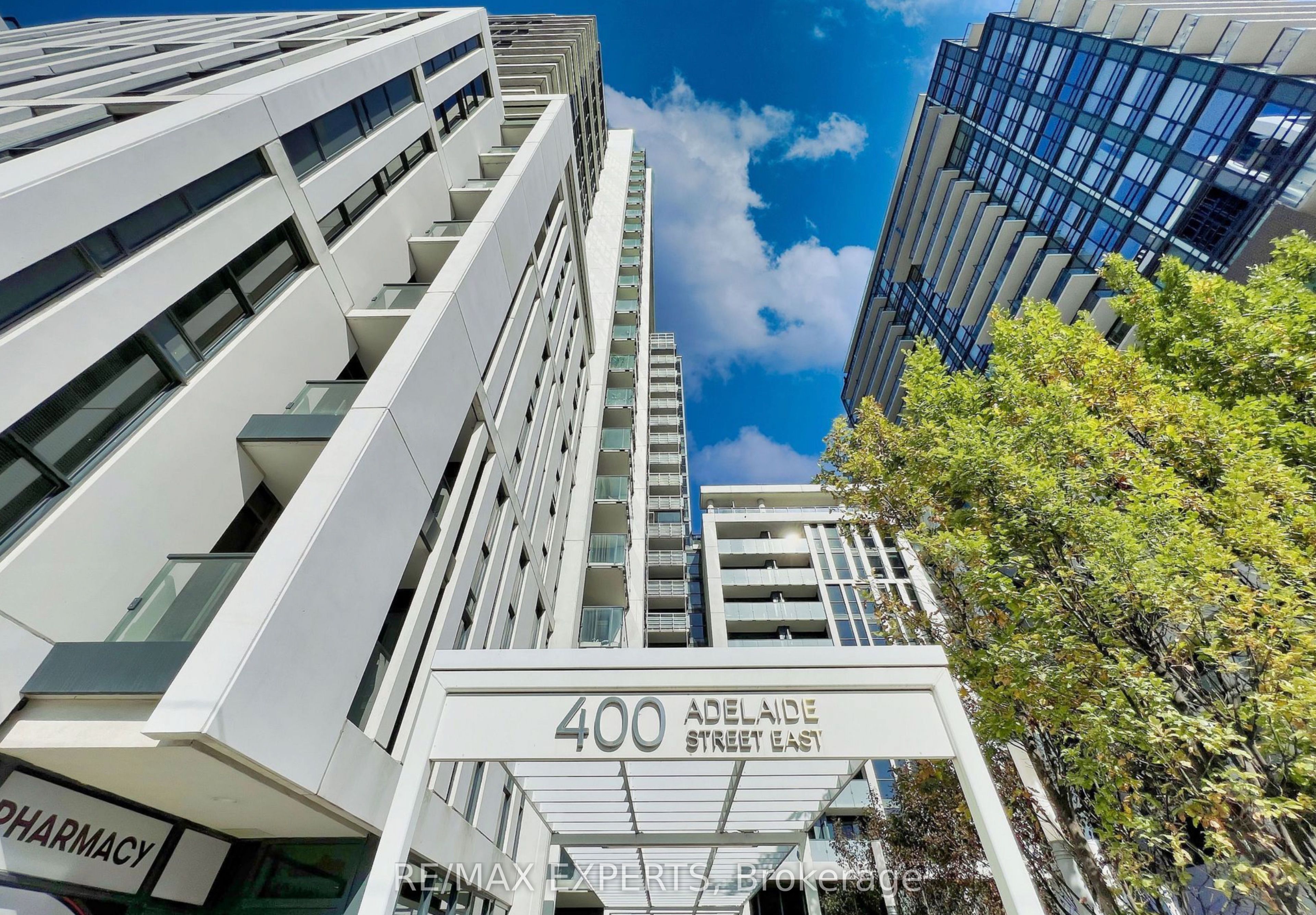 400 Adelaide Street E 1122, Toronto, On M5a 1n4