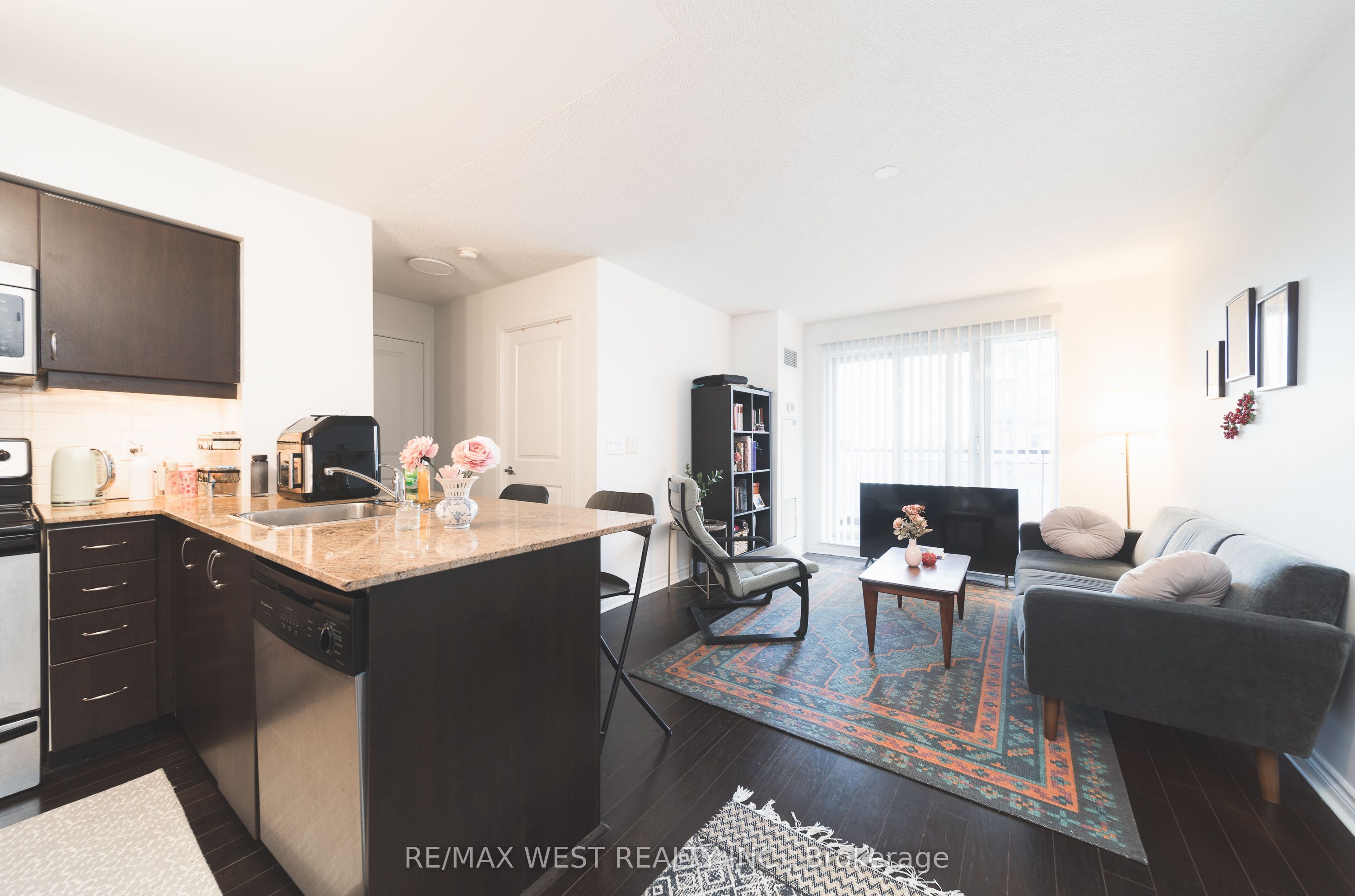 27 Rean Drive 524, Toronto, On M2k 0a6