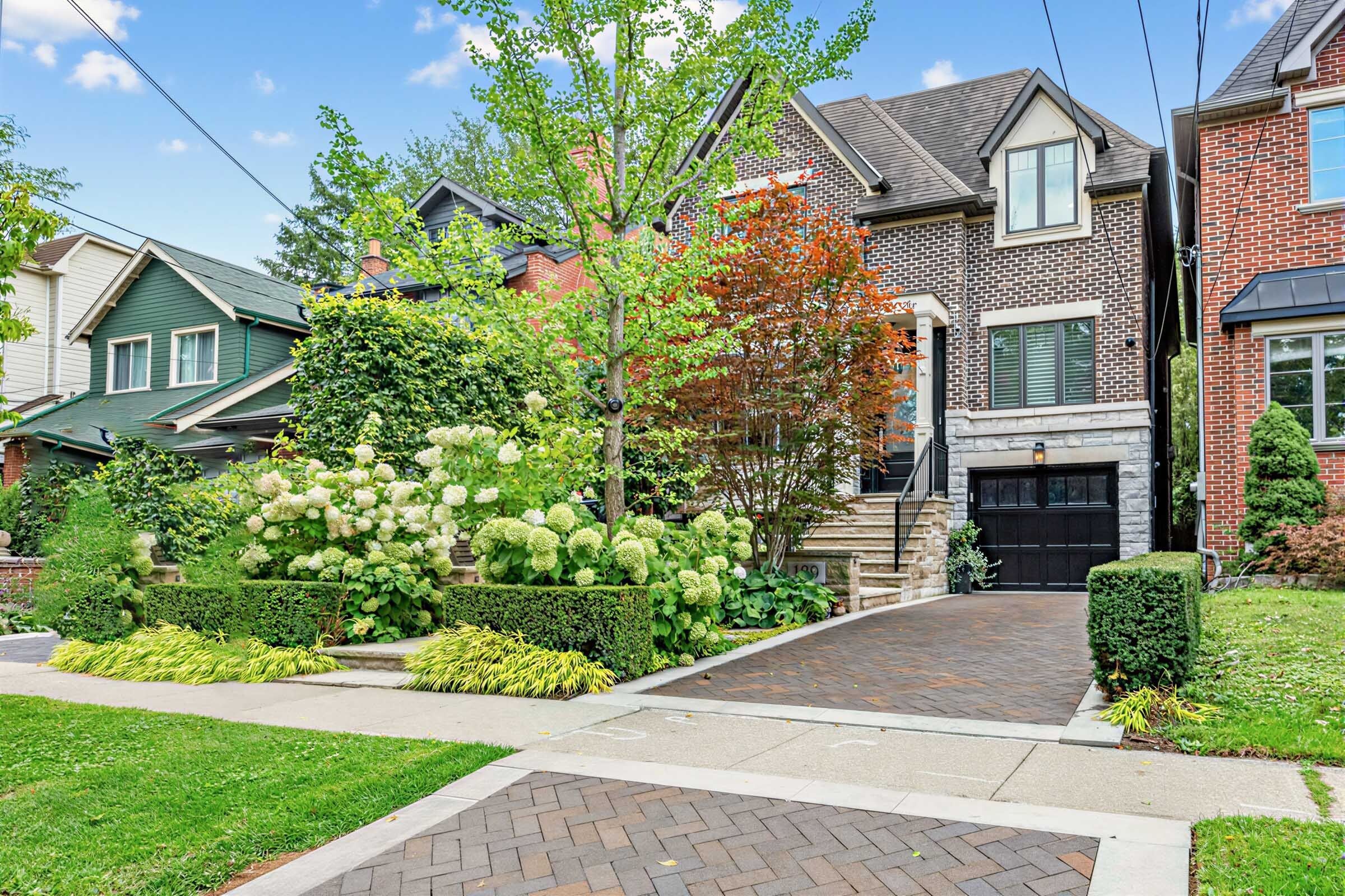189 Stibbard Avenue, Toronto, On M4p 2c4