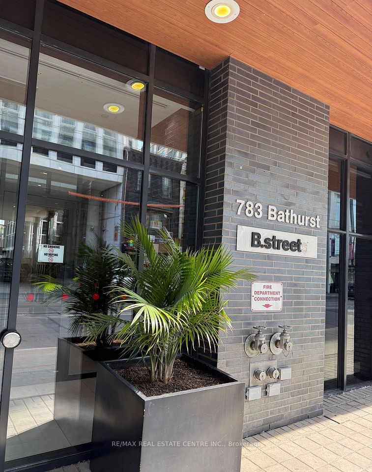 783 Bathurst Street 308, Toronto, On M5s 0a8