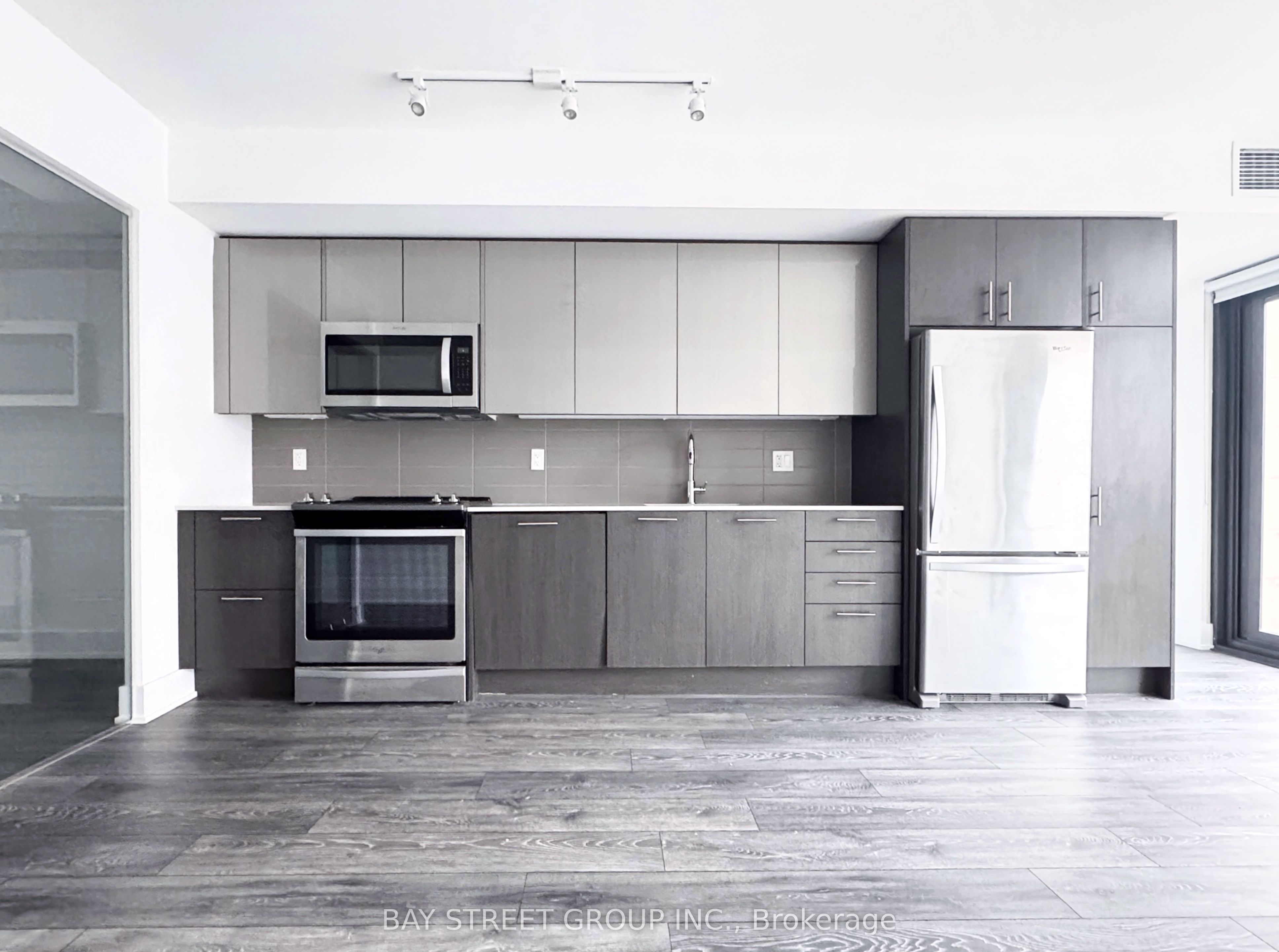 403 Church Street 403, Toronto, On M4y 0c9