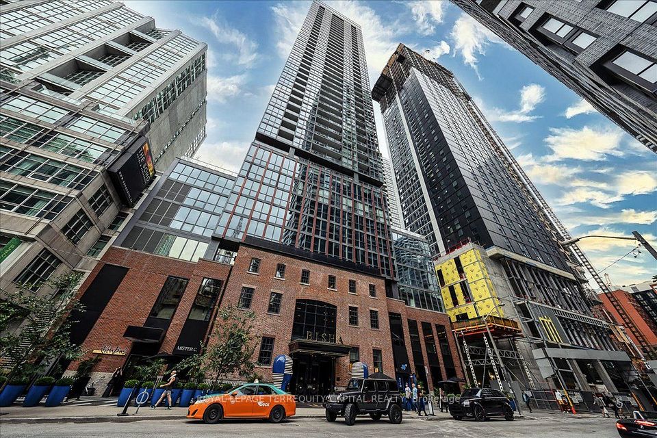88 Blue Jays Way 3709, Toronto, On M5v 0l7