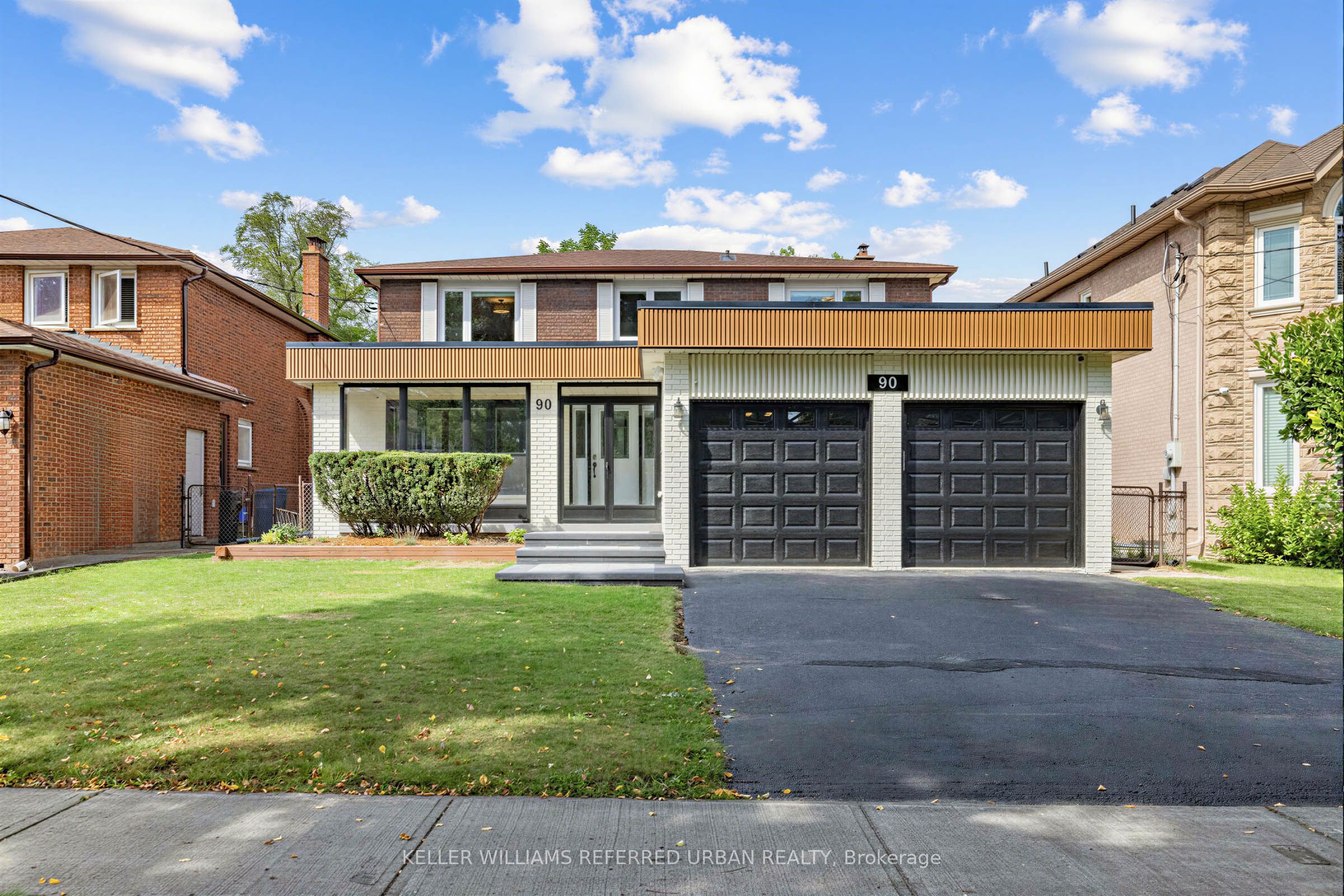 90 Holmes Avenue, Toronto, On M2n 4m4