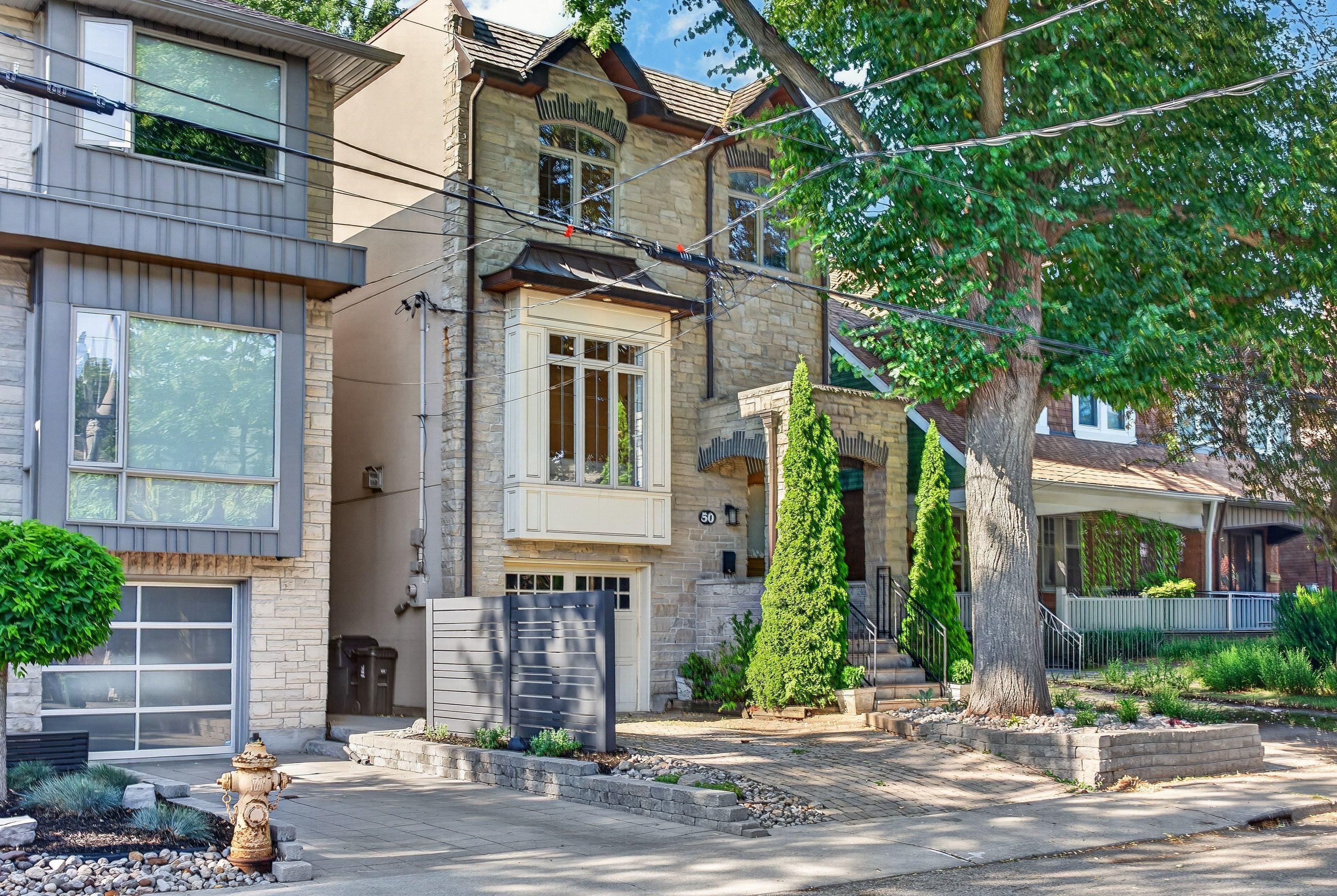 50 Bowood Avenue, Toronto, On M4n 1y4