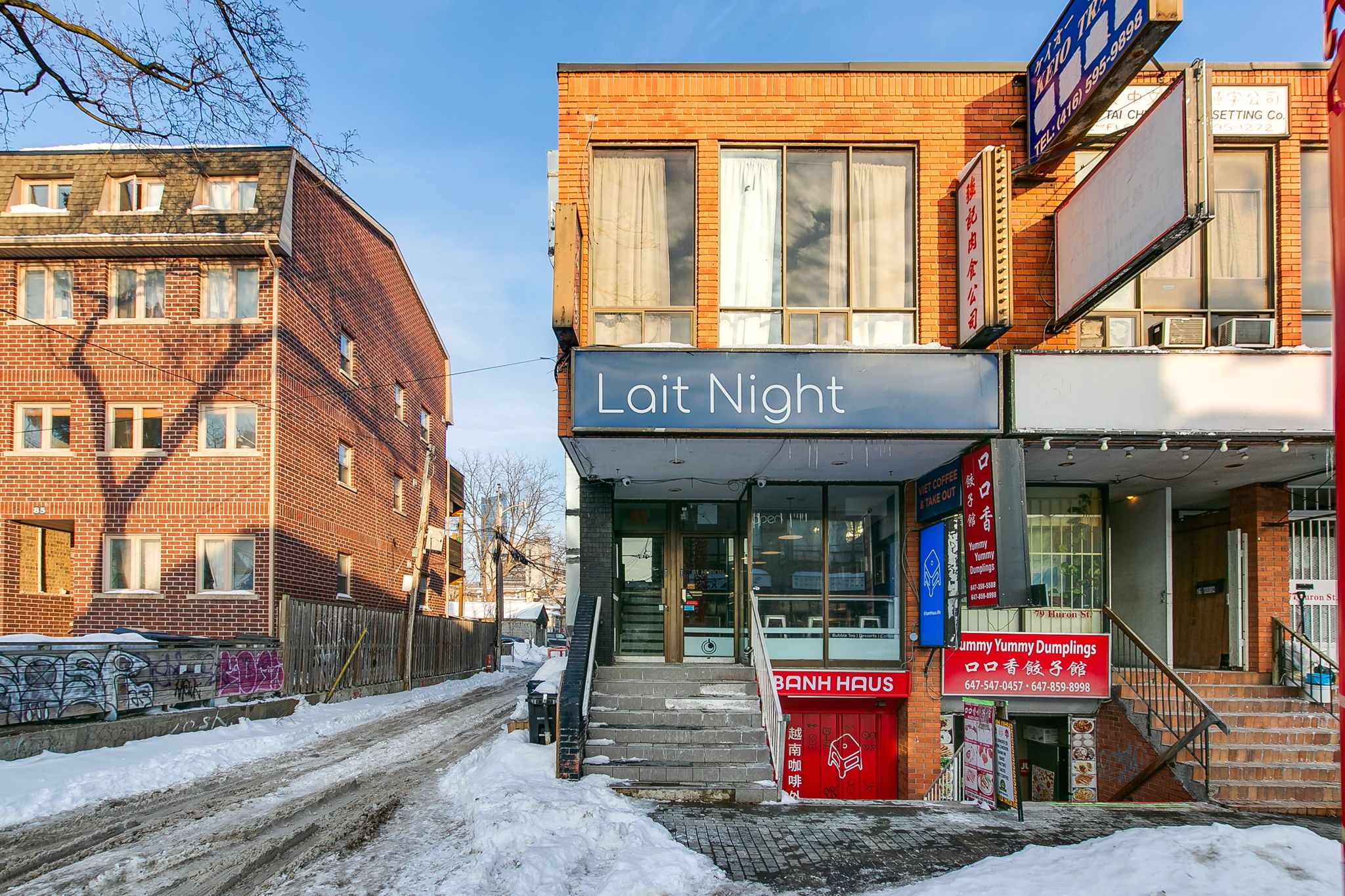 81 Huron Street, Toronto, On M5t 2a8