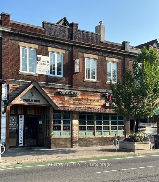 658 Bloor Street W 2nd Floor, Toronto, On M6g 1k9