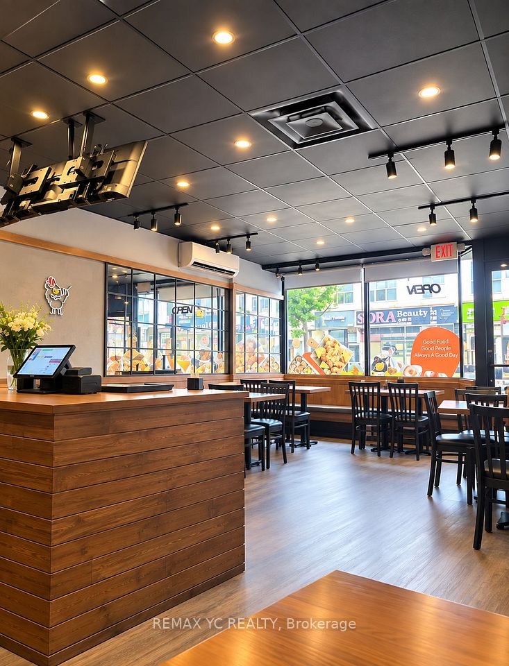 620 Bloor Street W Main, Toronto, On M6g 1k7