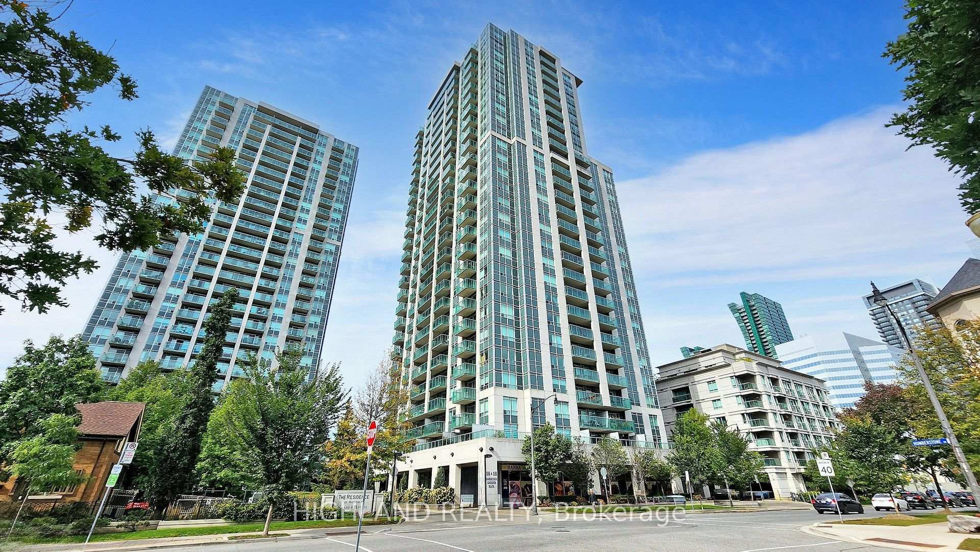 18 Harrison Garden Boulevard 1002, Toronto, On M2n 7j7